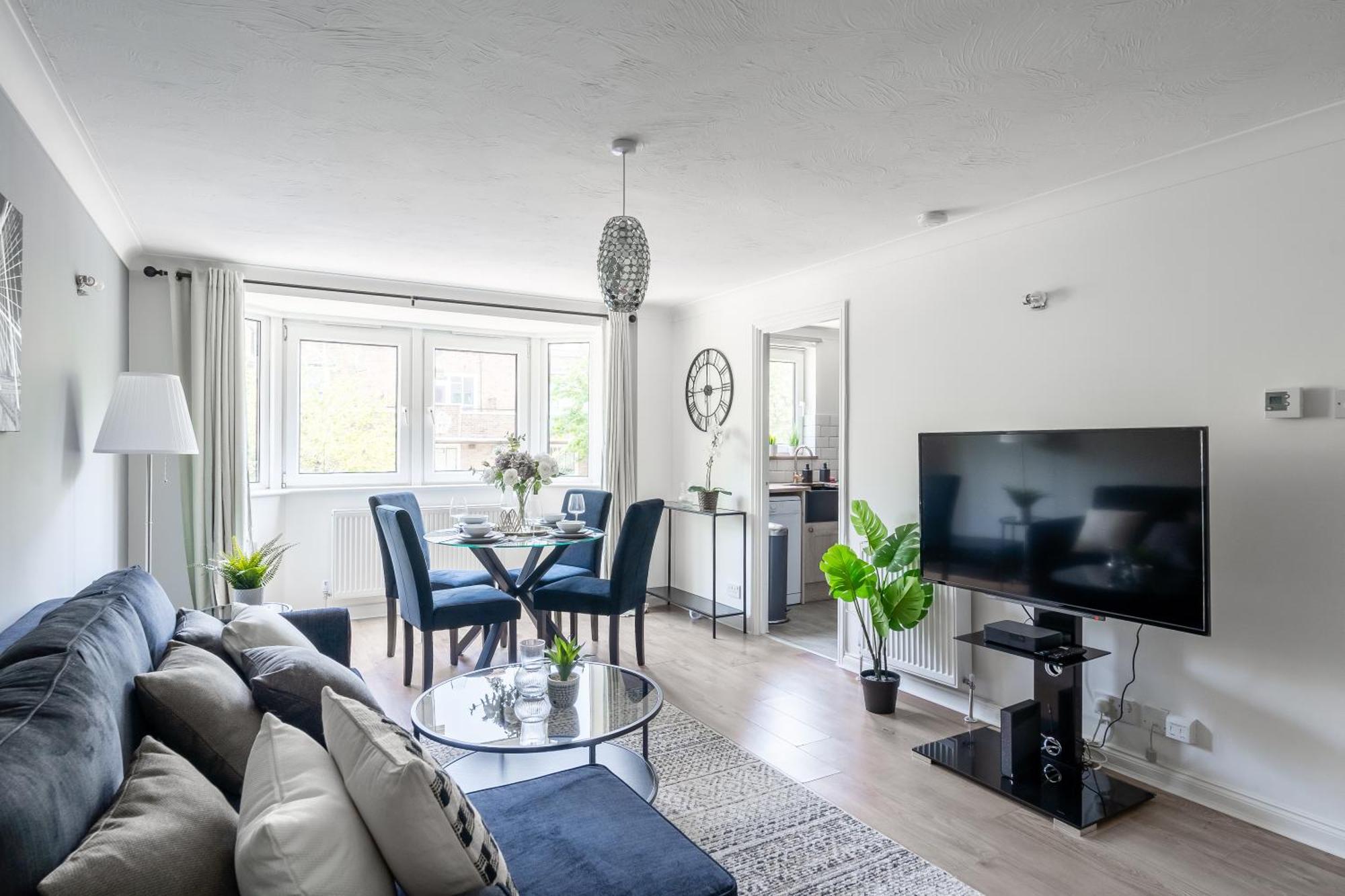 Centrally Located Islington