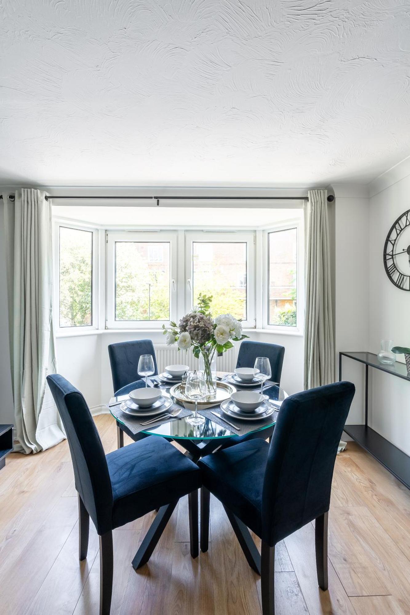 Centrally Located Islington * London