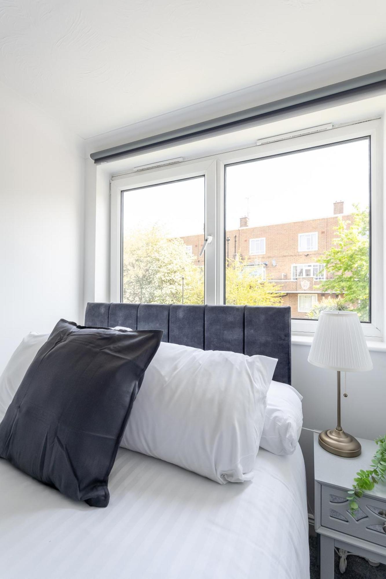 Centrally Located Islington * London