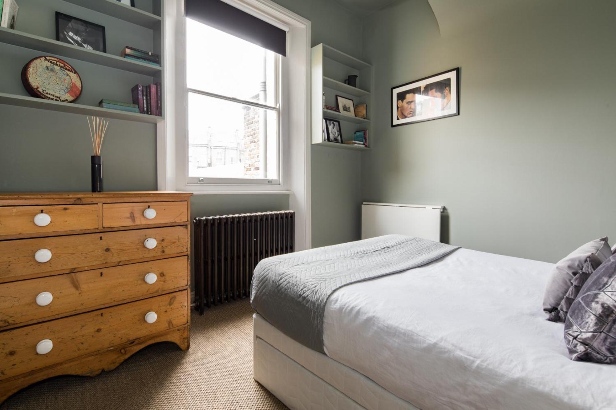 Homely Parkside 2-bed In Primrose Hill Appartement Londen