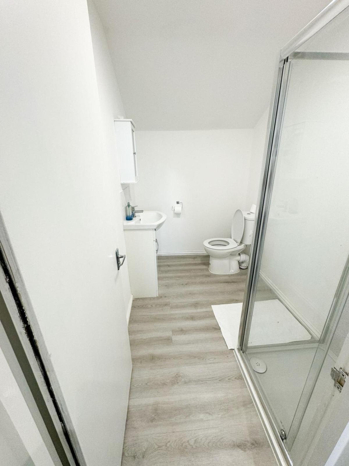 Appartamento Flat C Earlsfield