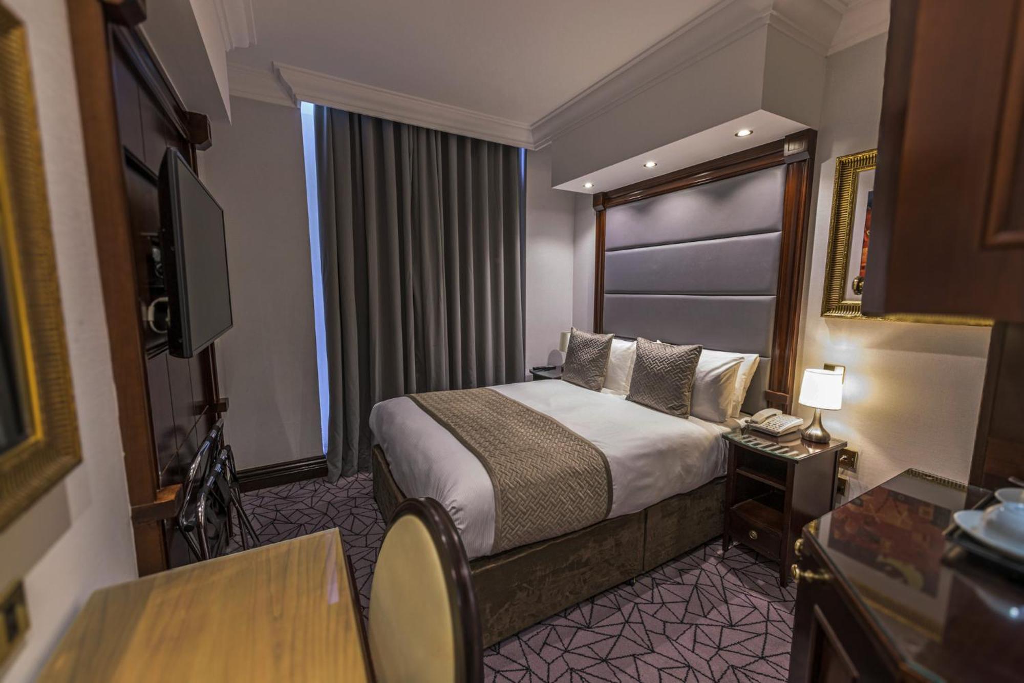 Hyde Park International Hotell