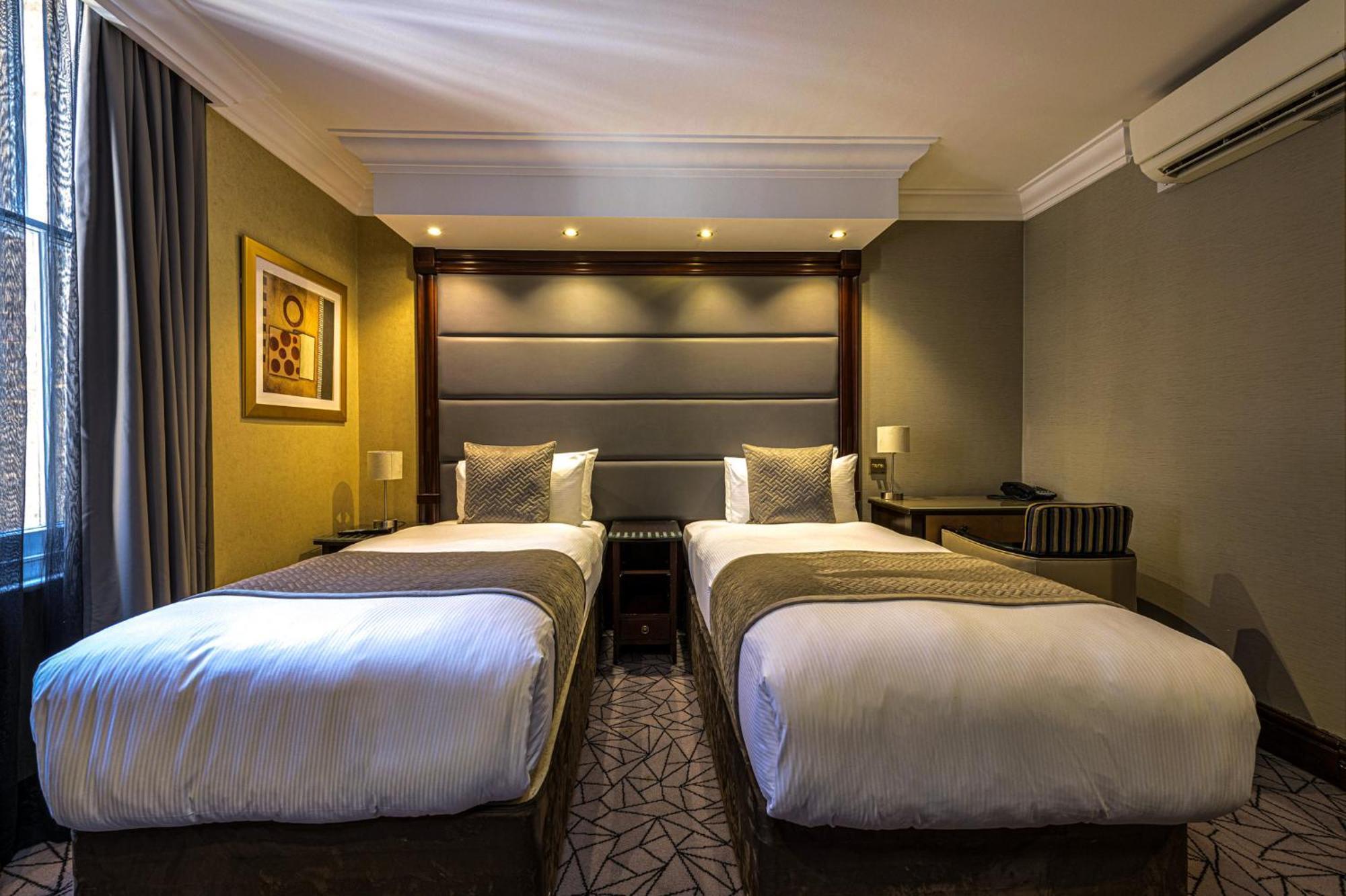 Hotell Hyde Park International 4*