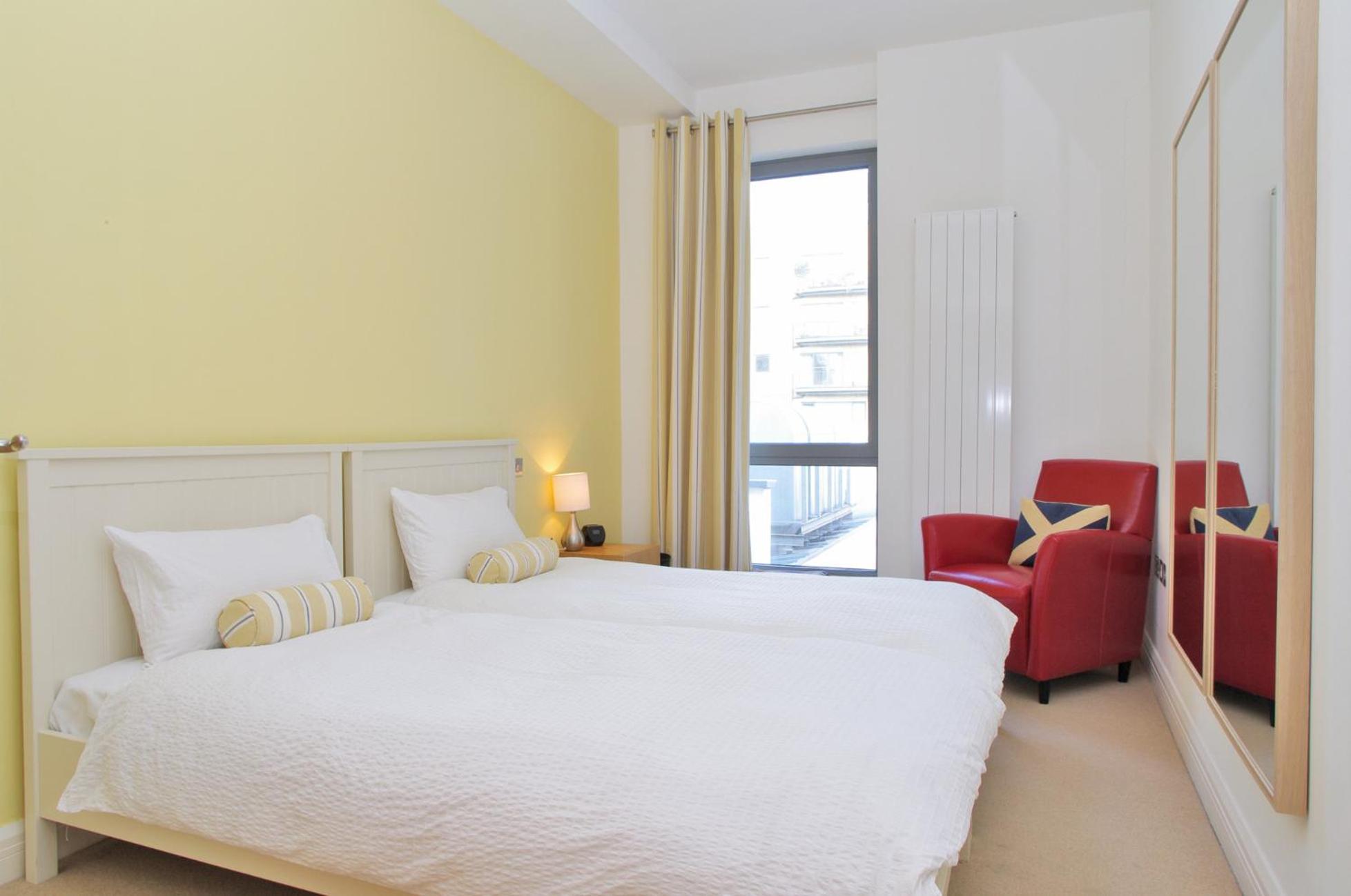 Super Nice Clerkenwell Home *