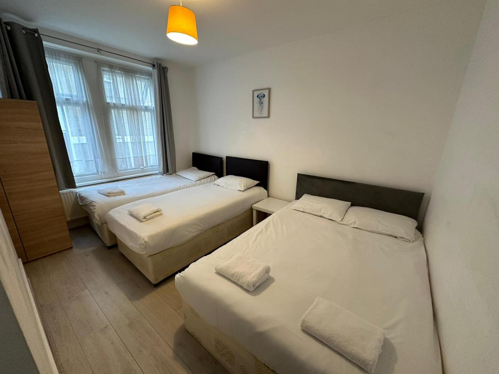Miles Building Apartment *