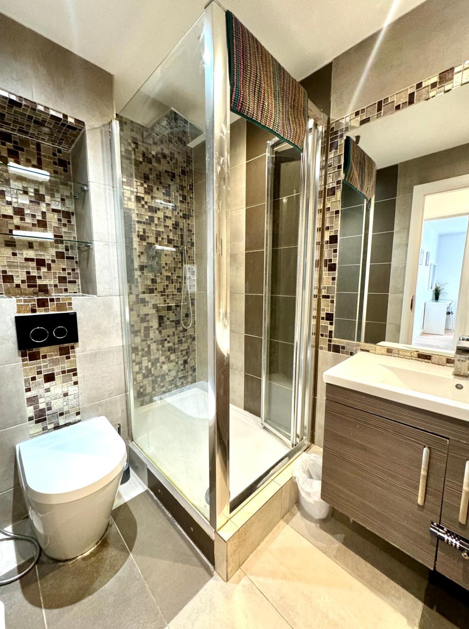 Apartment The Kings Palace Central By Wild London