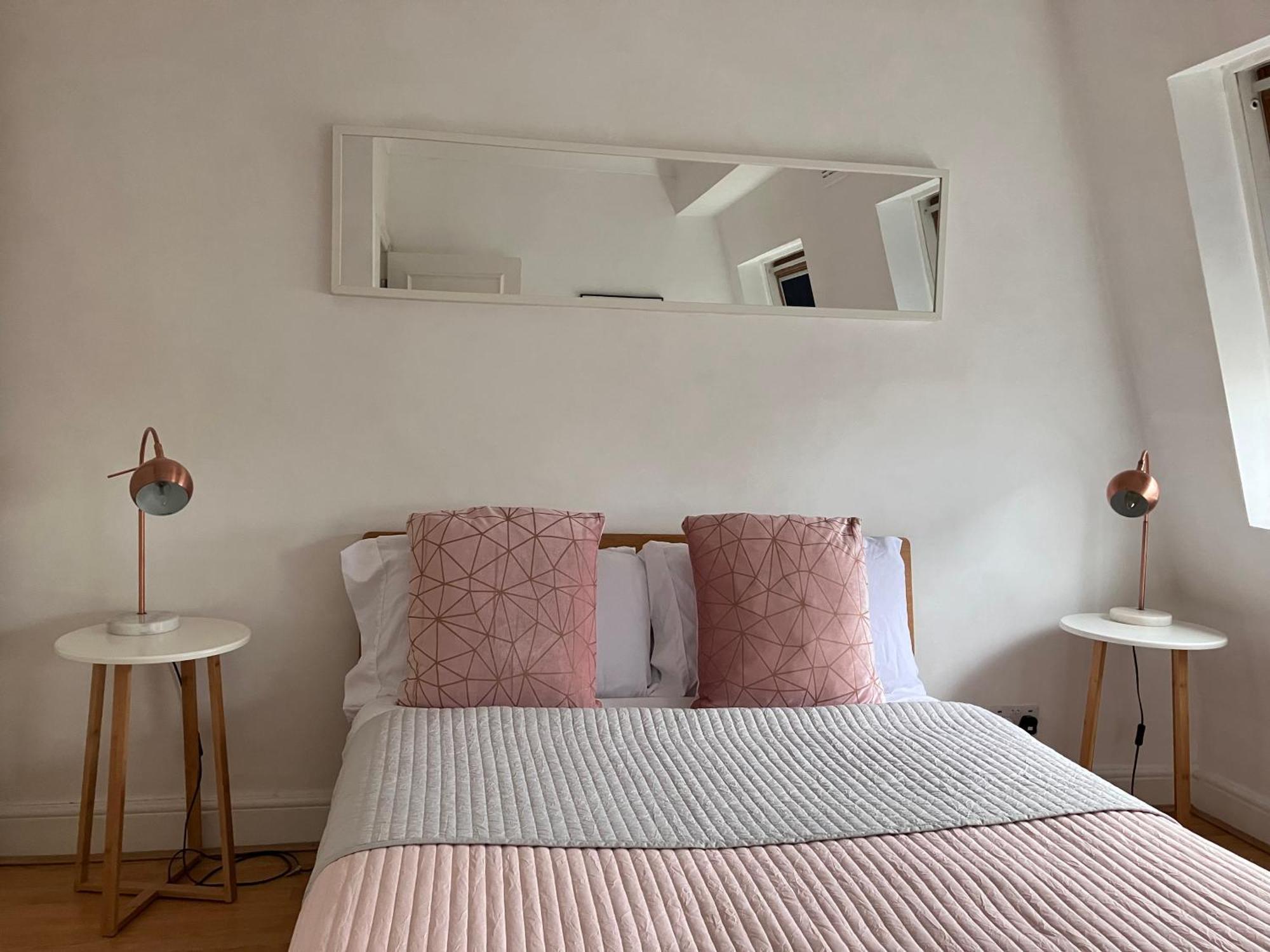Appartement Spacious West - Great Location Londen