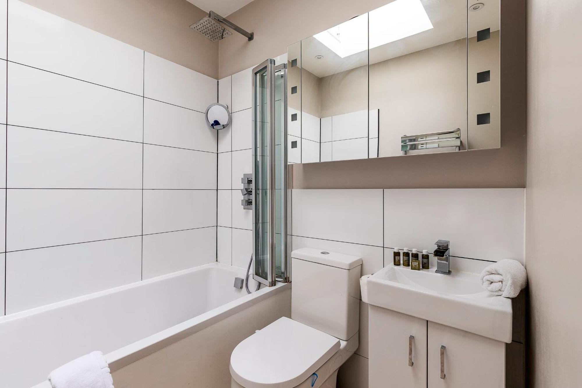 Charming Two Bed Maisonette In Notting Hill Appartement *