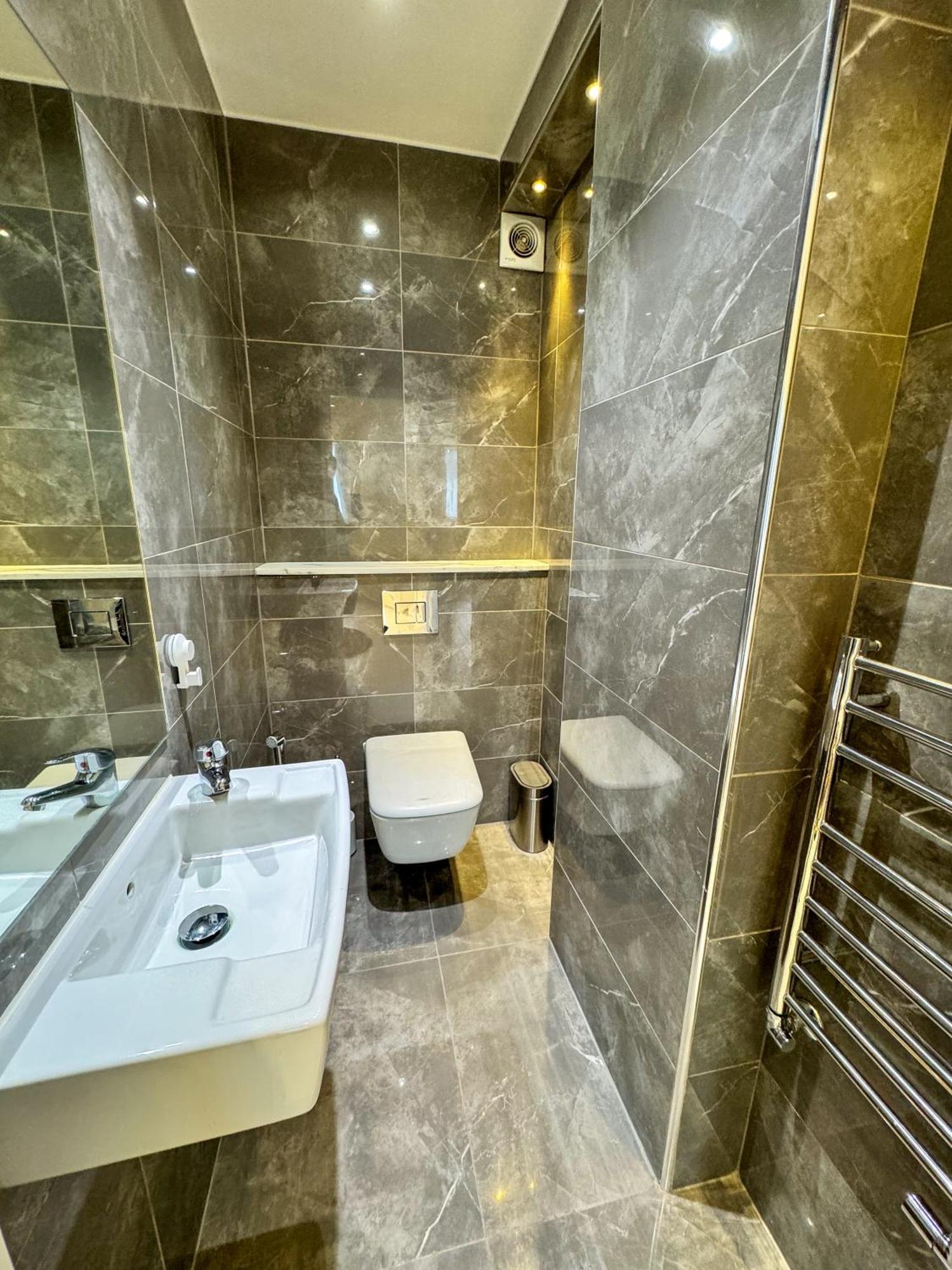 Appartement Hyde Park Corner Spacious 2 Bedroom