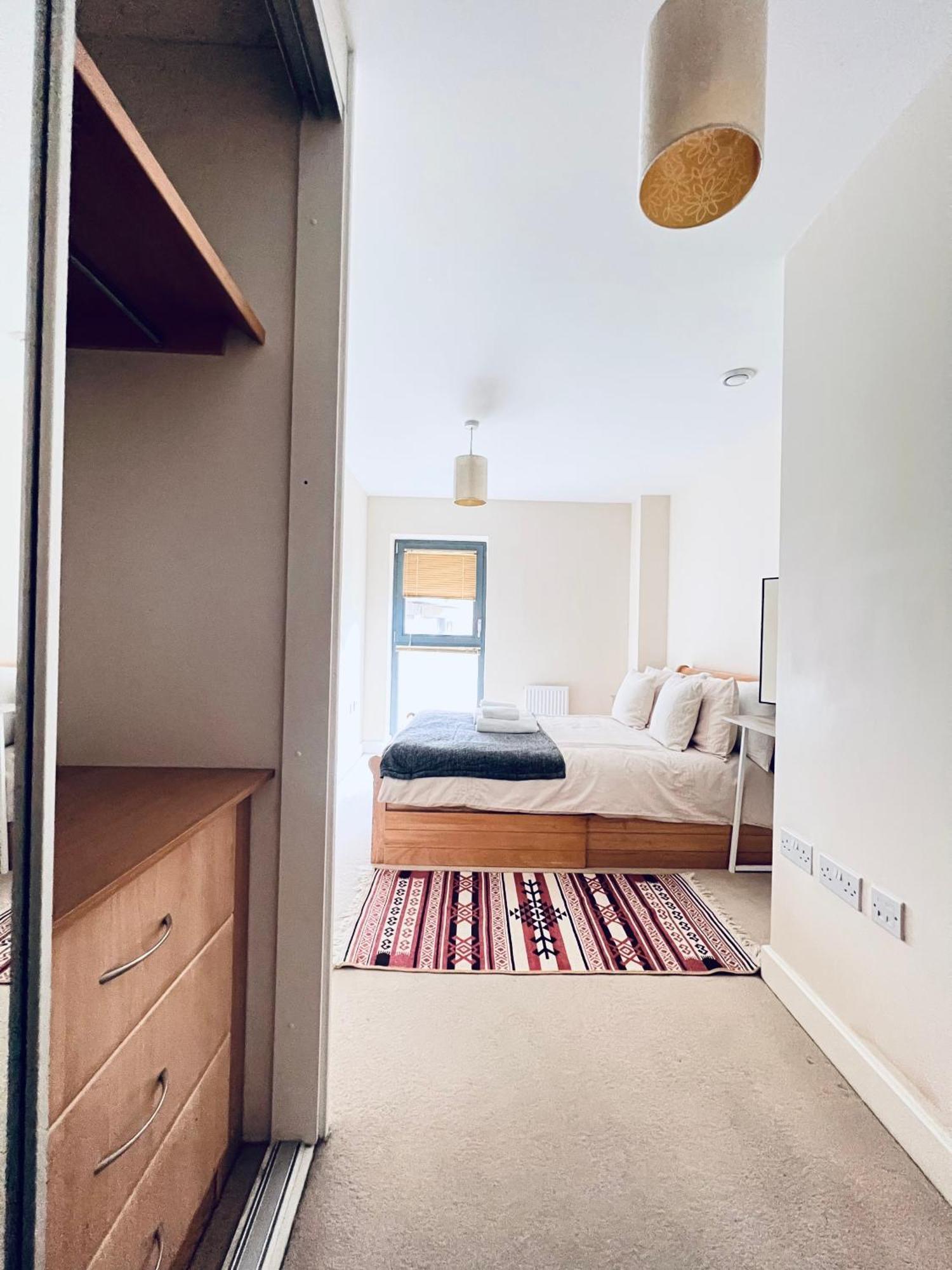 Appartamento Canada Water Se16 7aq 2bed 2bathroom Ap