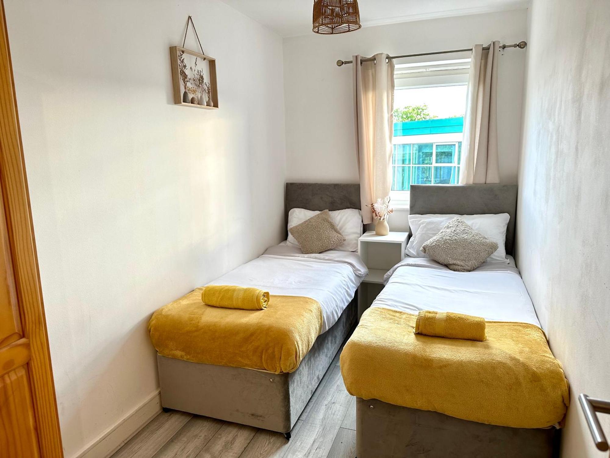Appartement Starlet - 2 Bedroom Near Central Line *