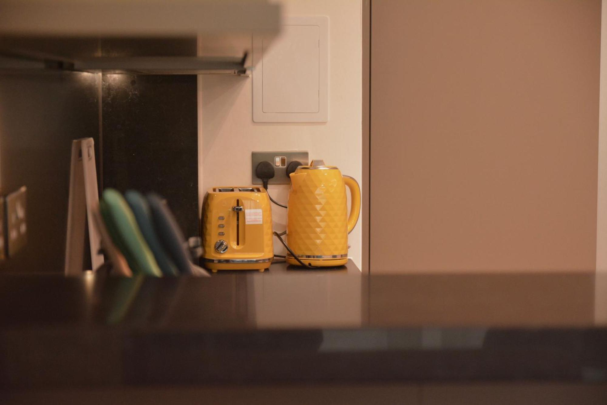Appartement 250 Road 2 Bollinder Place Ec1v 2ah 2bed Luxury Apartments-this Is Full Address *