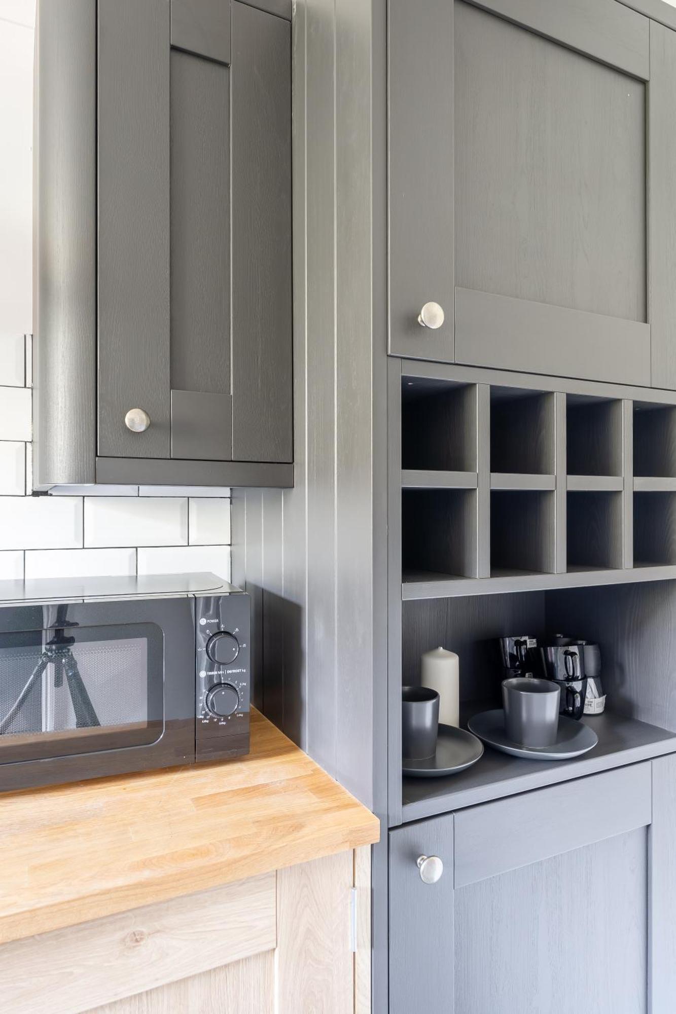 Centrally Located Islington Apartment *