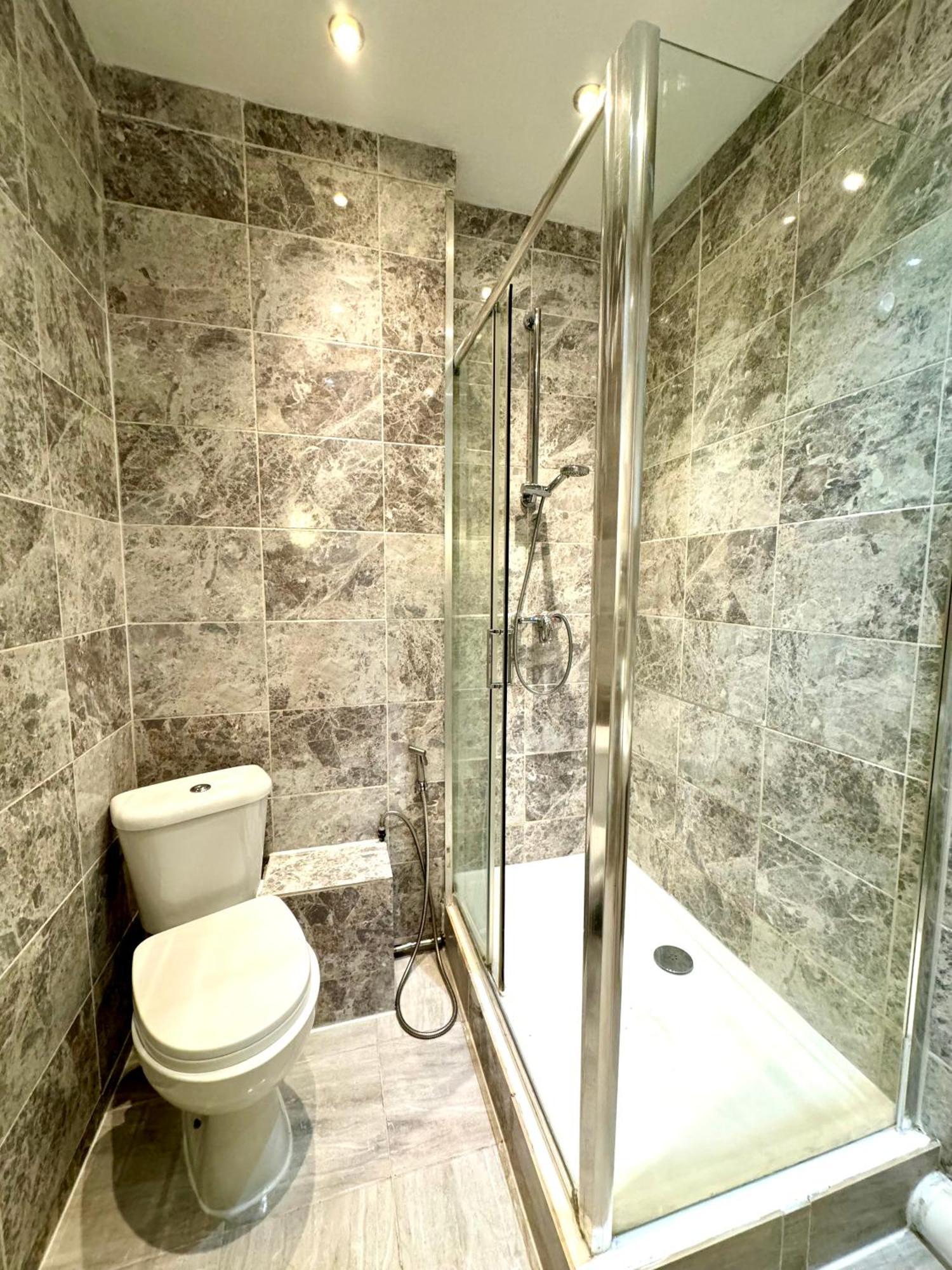 The Prince's Palace Central Queensway By Wild Apartment London