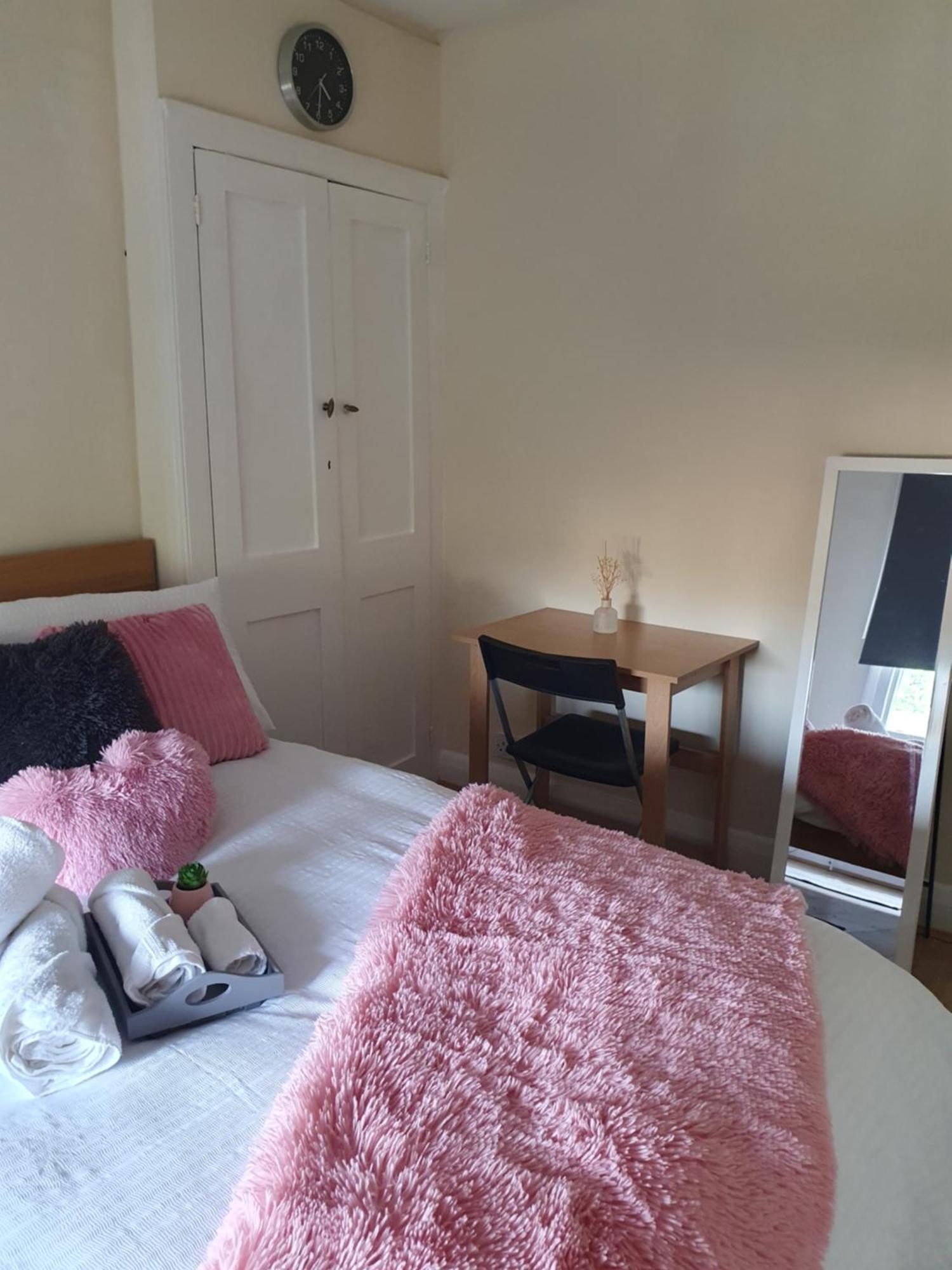 Comfy Bedroom D Gasthuis