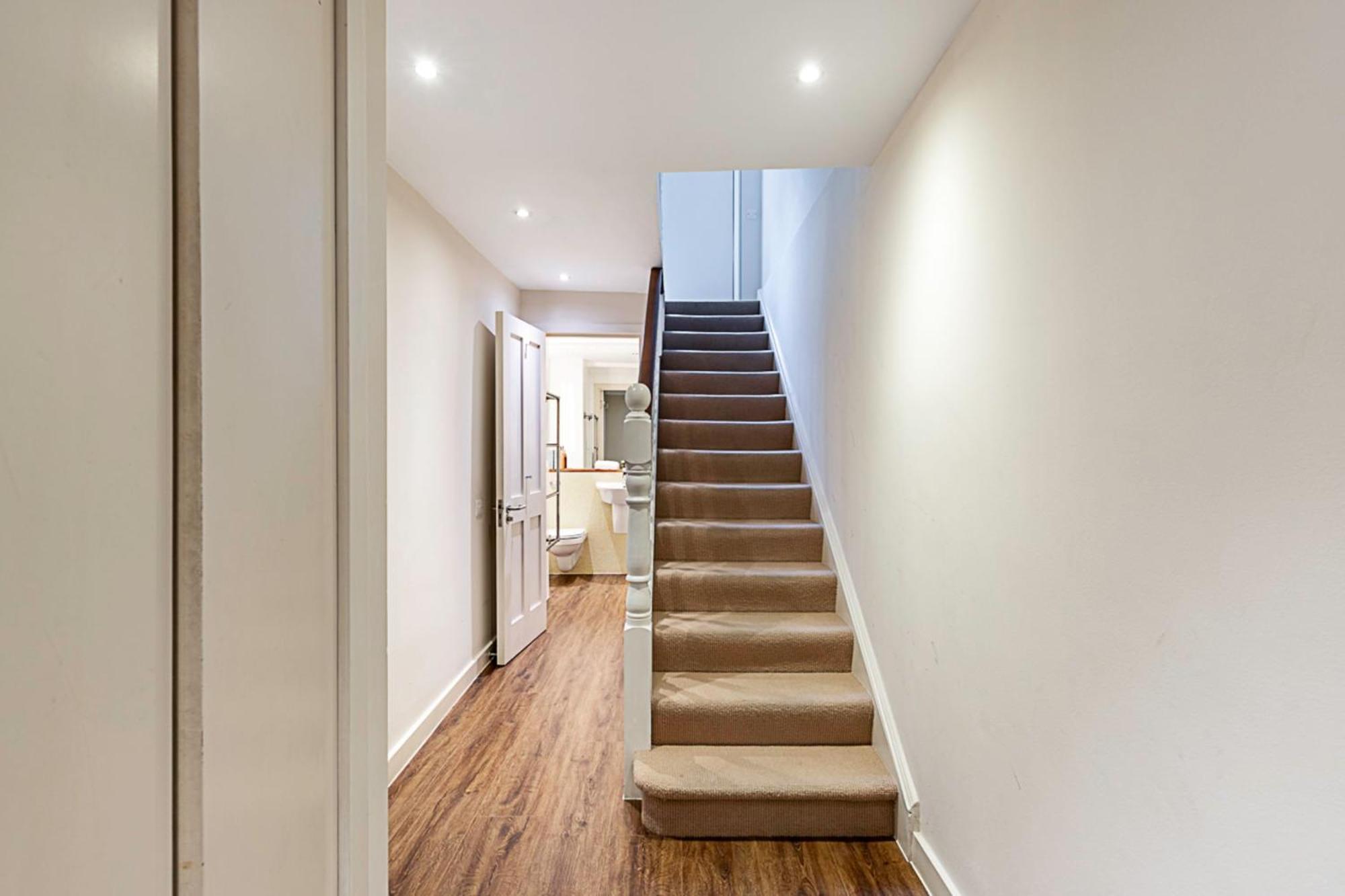 Luxe Retreat 5-bed Gem Vakantiehuis *