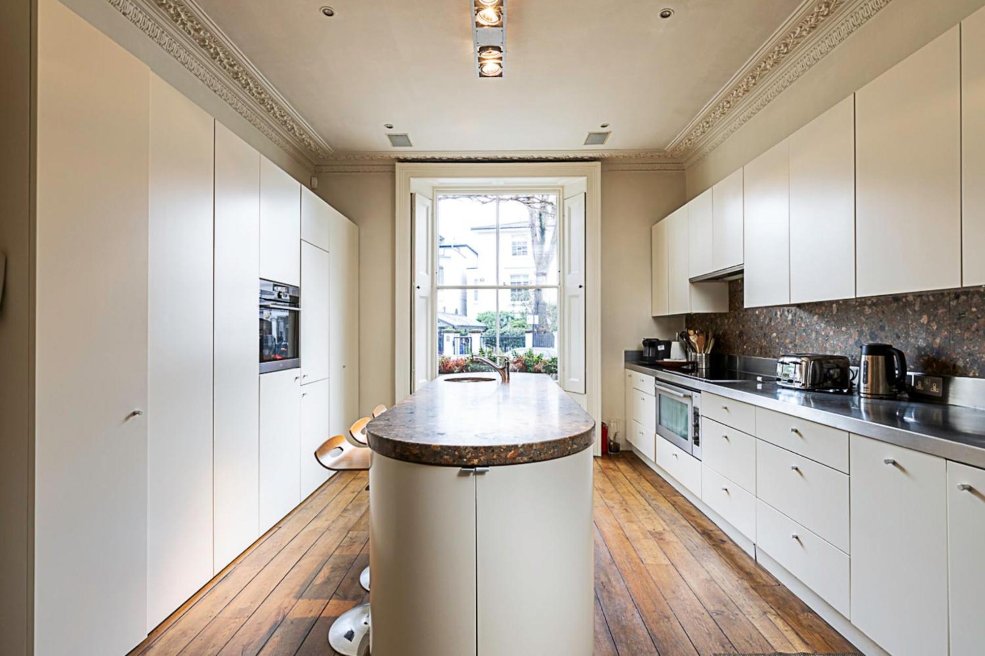 Luxe Retreat 5-bed Gem Vakantiehuis