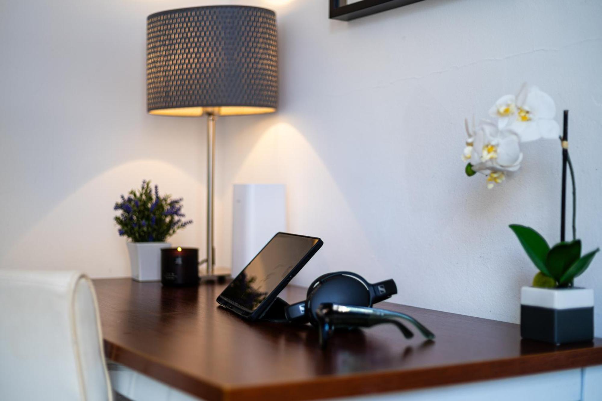 Apartment Selfridges Parkside Haven - 2 Bedroom Apartment London
