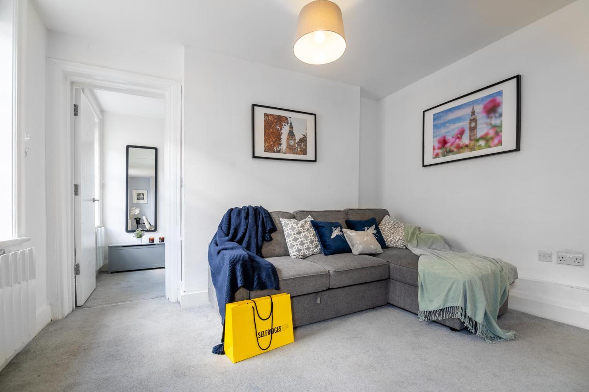 Selfridges Parkside Haven - 2 Bedroom Apartment Apartment