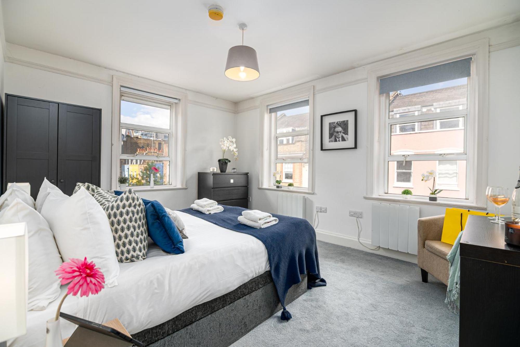 Apartment Selfridges Parkside Haven - 2 Bedroom Apartment