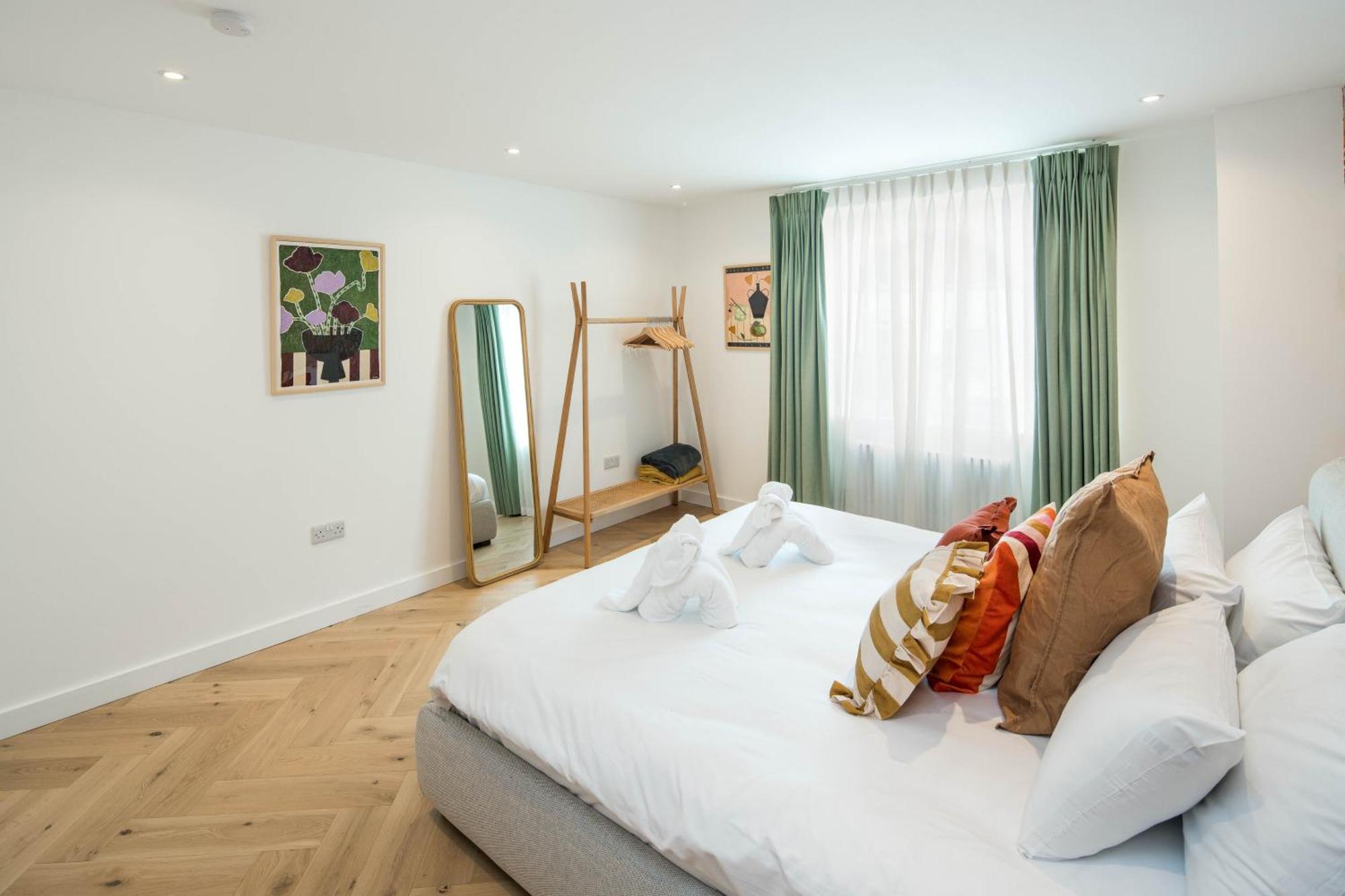 Apartment 2bed 2bath Stunning Shoreditch London