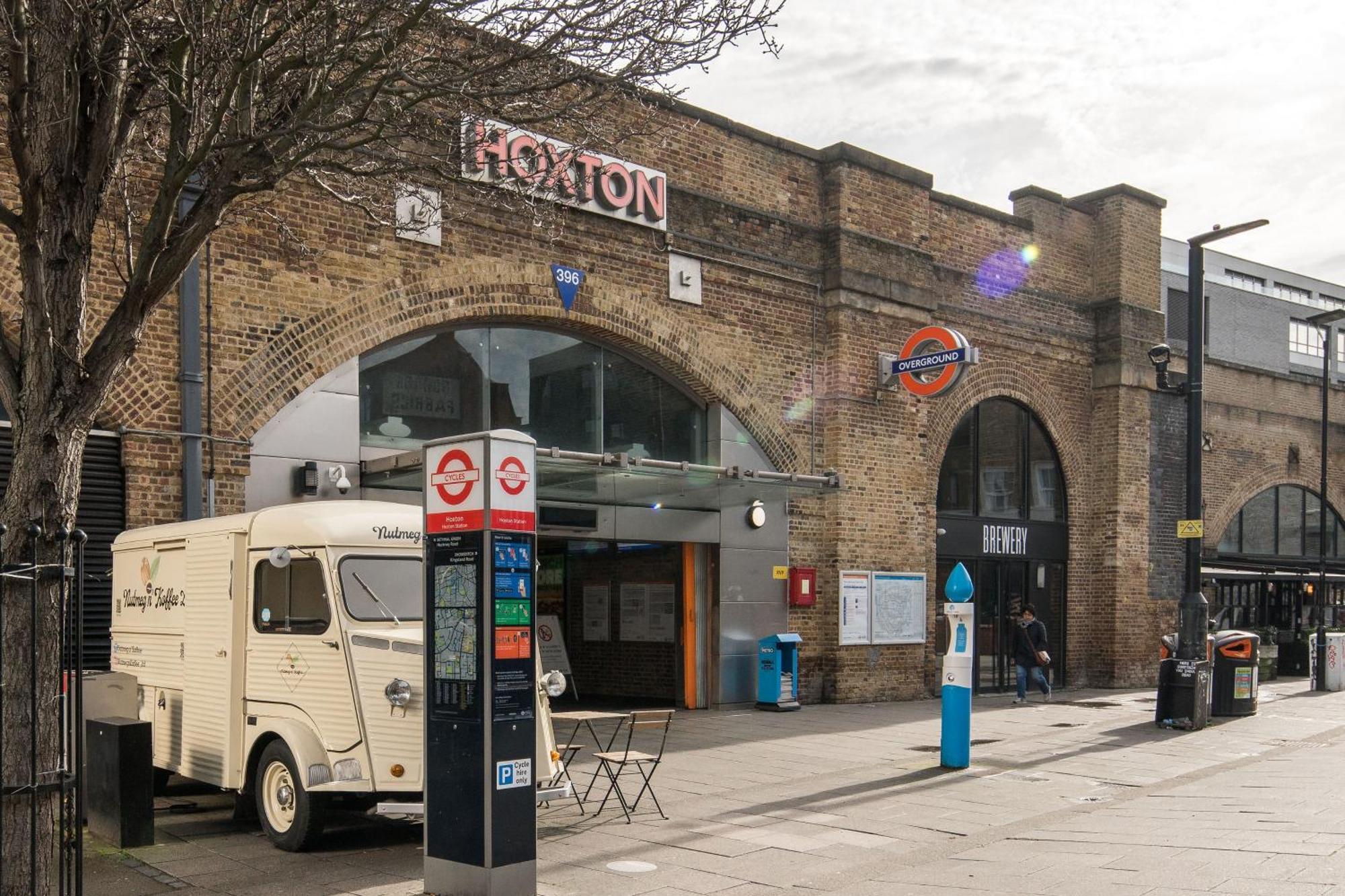 2bed 2bath Stunning Shoreditch Apartment *