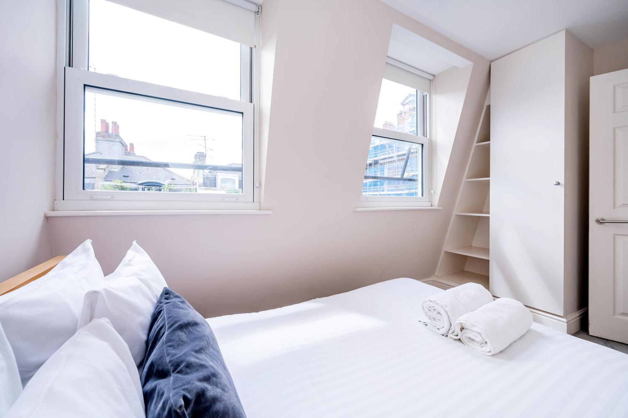 Paddington Modern Apartment *