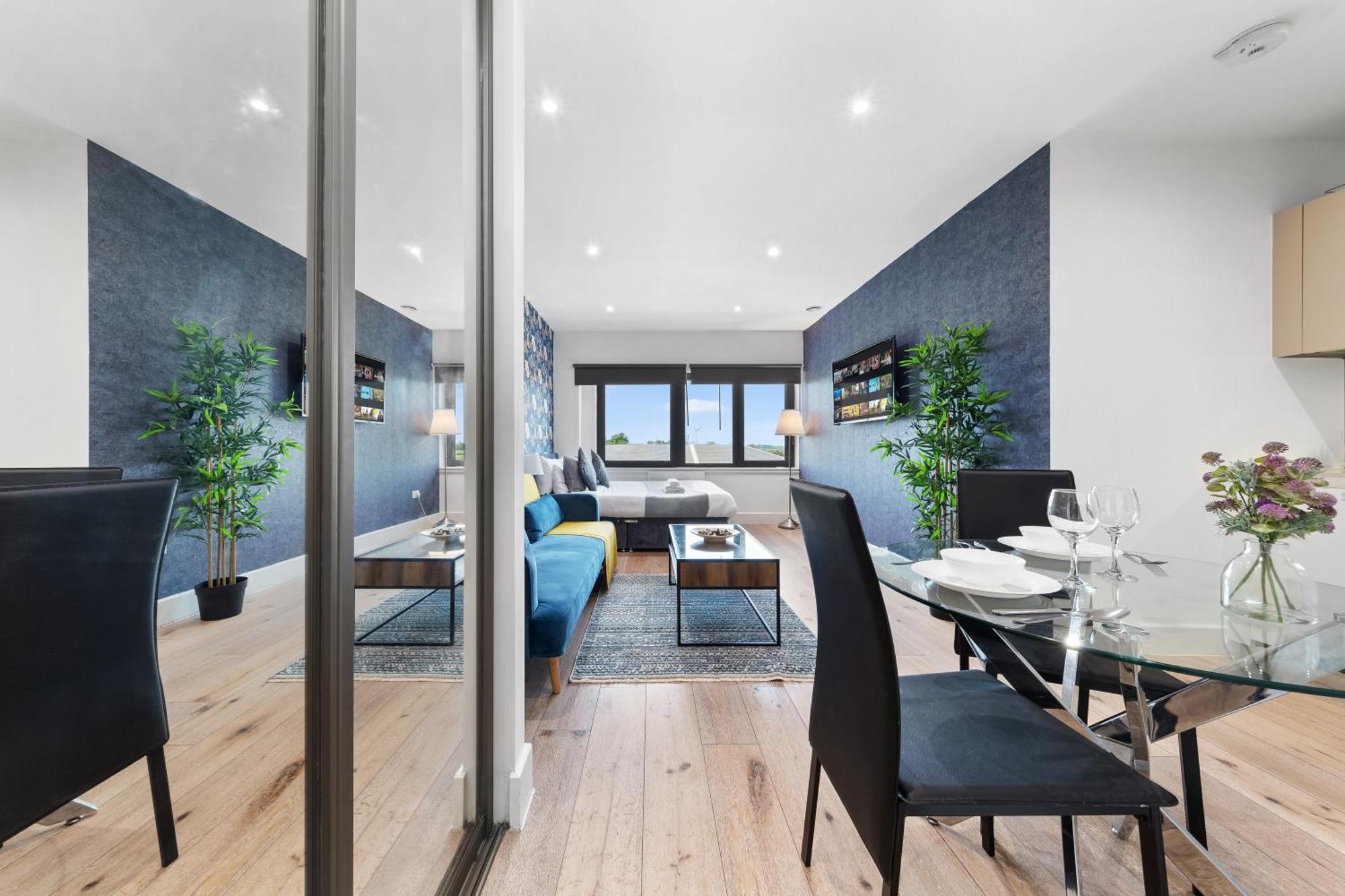Modern One Bedroom Flat - Sleeps 5 -near Heathrow - Ub3 Lägenhet London