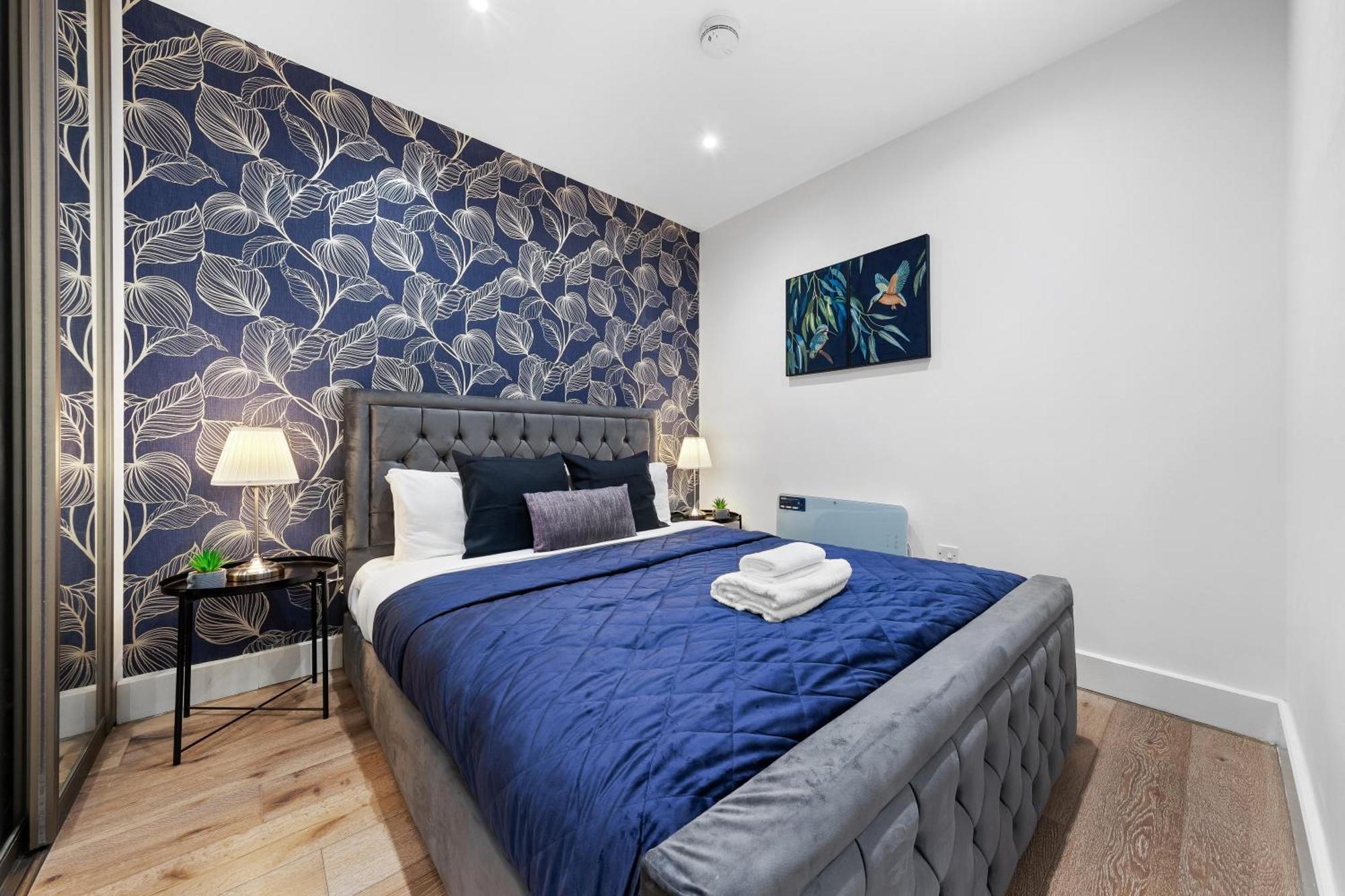 Modern One Bedroom Flat - Sleeps 5 -near Heathrow - Ub3 Leilighet London