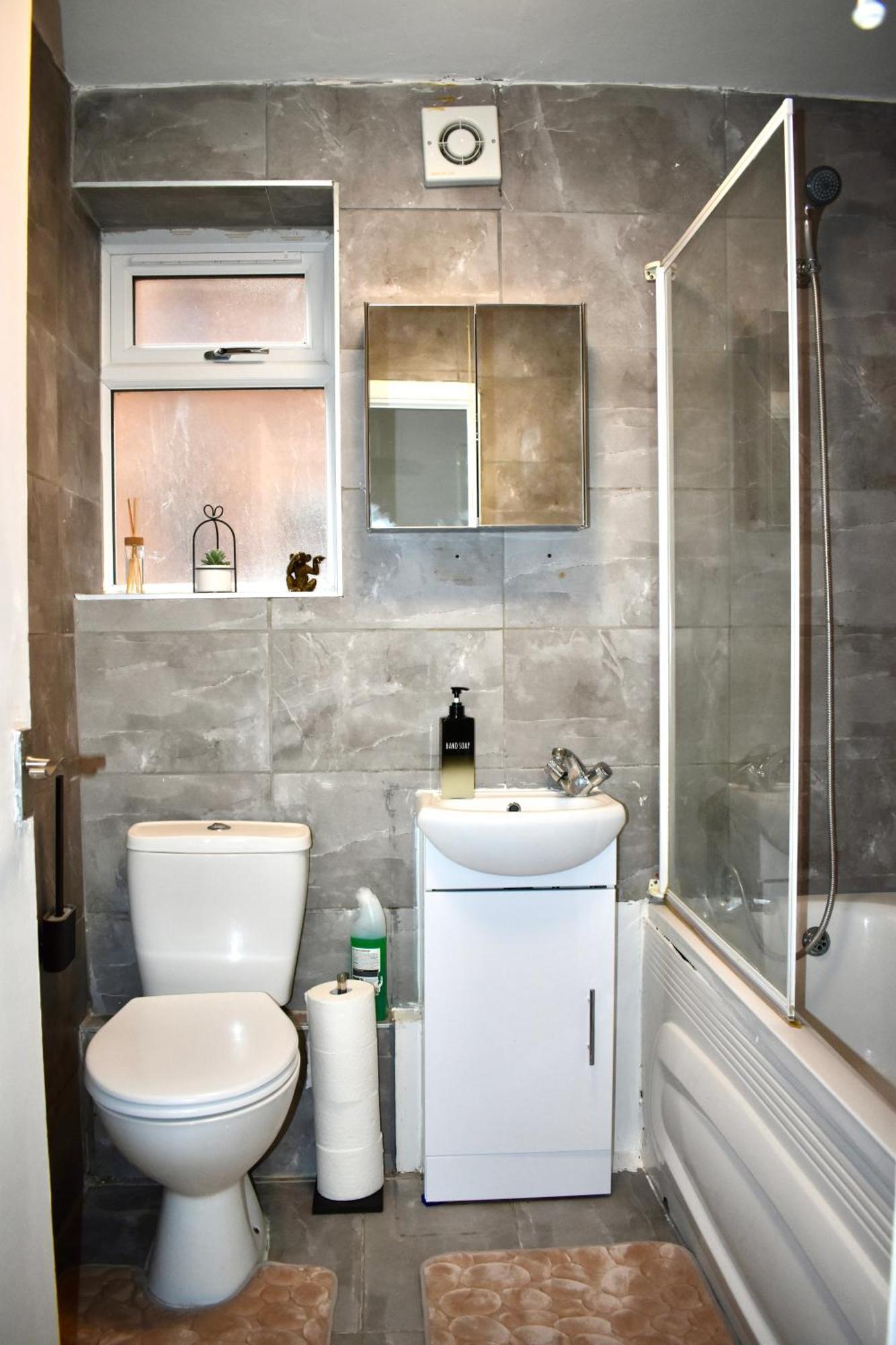 Luxury 2 Bedroom Apartment, Parking, Few Minutes Walk From Wembley Stadium Appartement