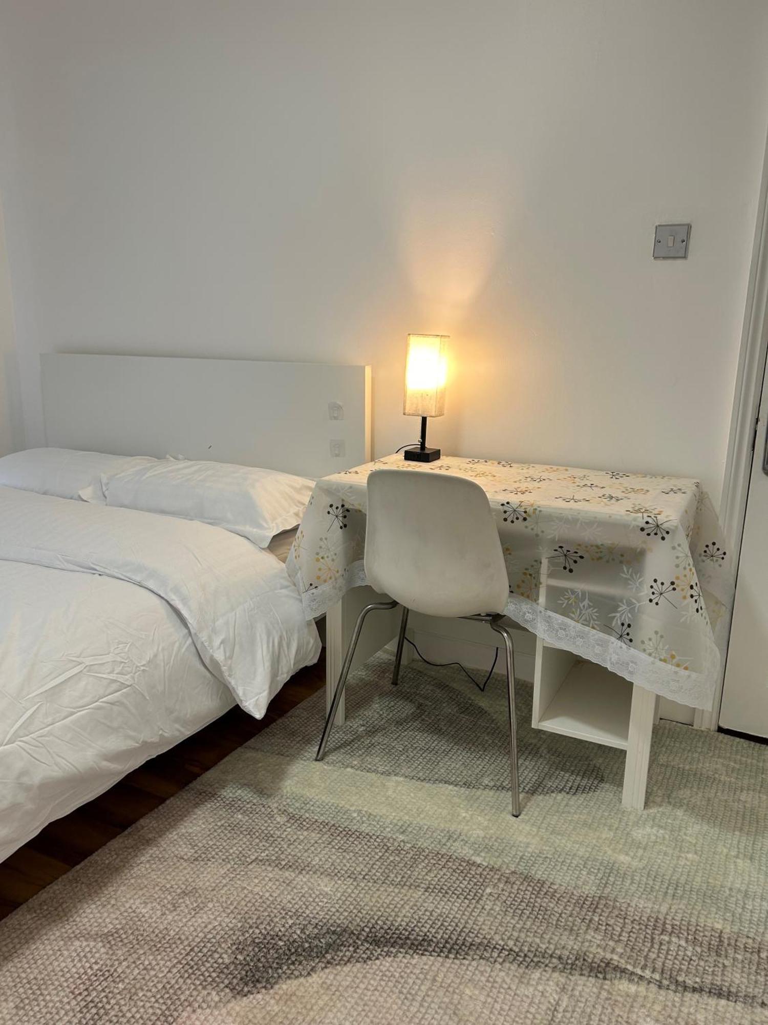 Guest house Stepney London