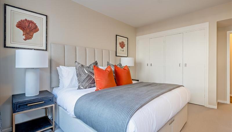 Flagship Luxury Villa. Near Mayfair And Hyde Park - Sleeps 16 Vakantiehuis *