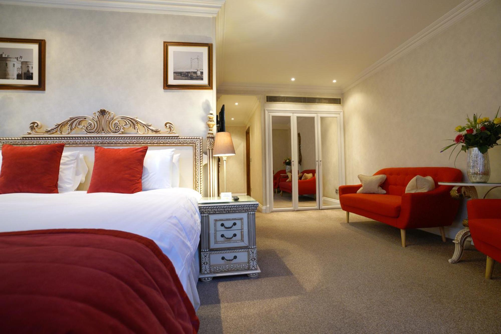 Ashburn Hotel 4*