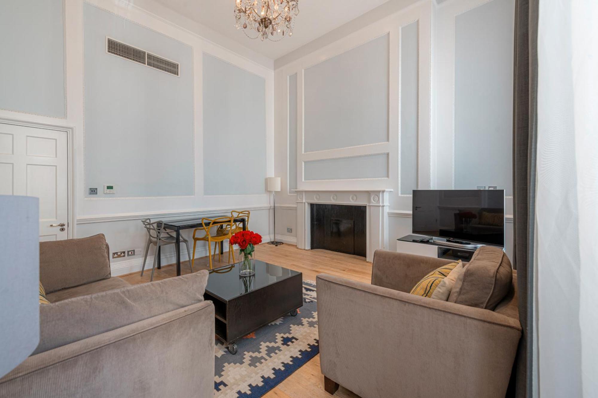 17 Hertford Street Aparthotel Londra