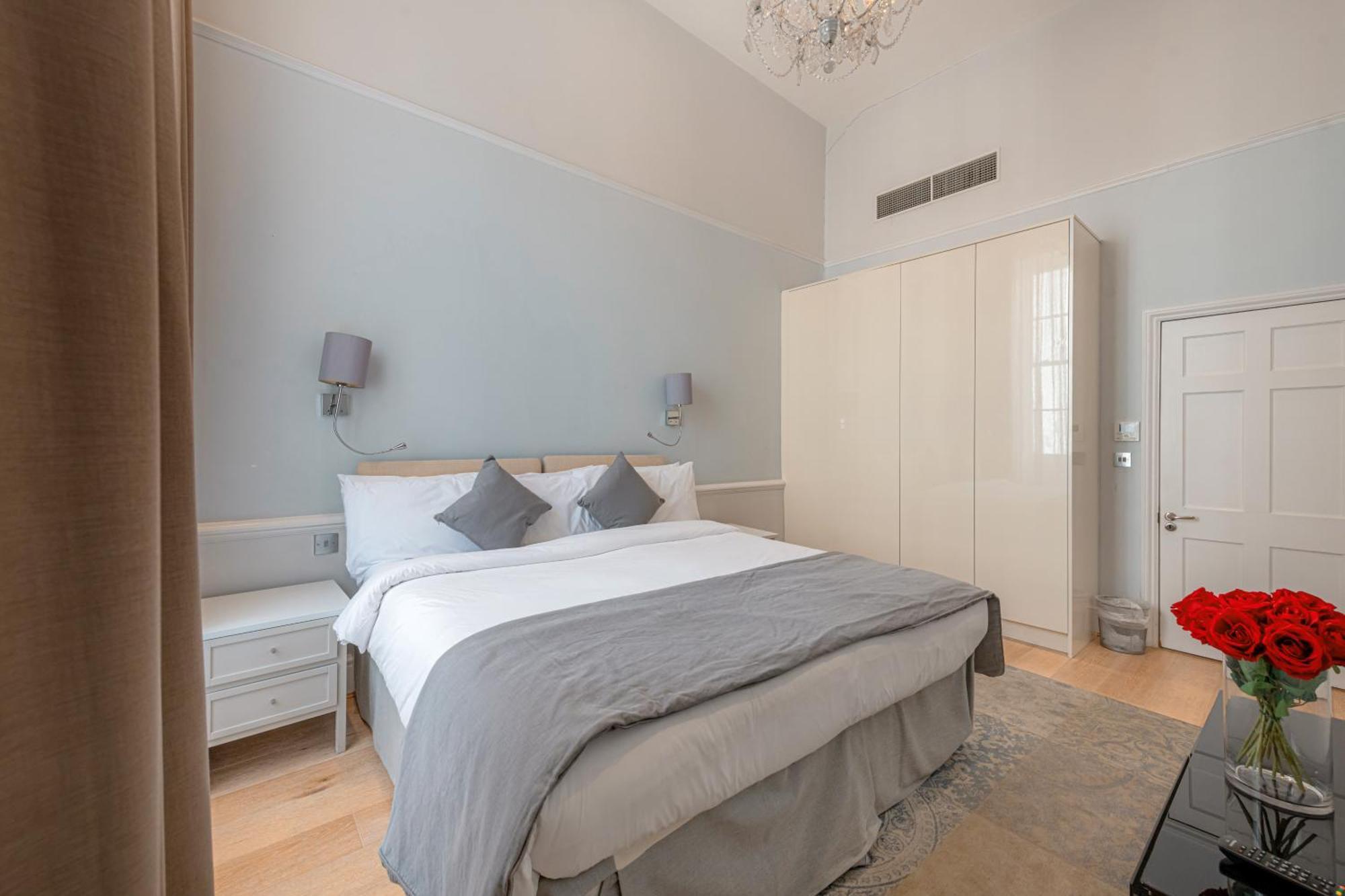17 Hertford Street 3* Londra