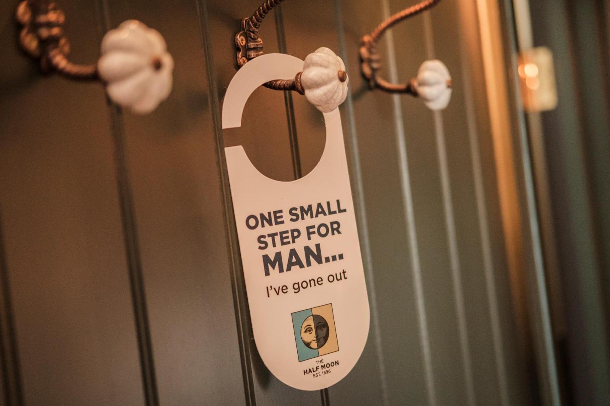 Hotel Half Moon London