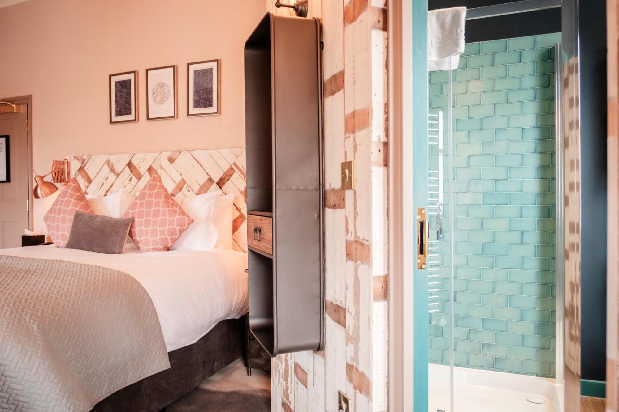 Hotel Half Moon London