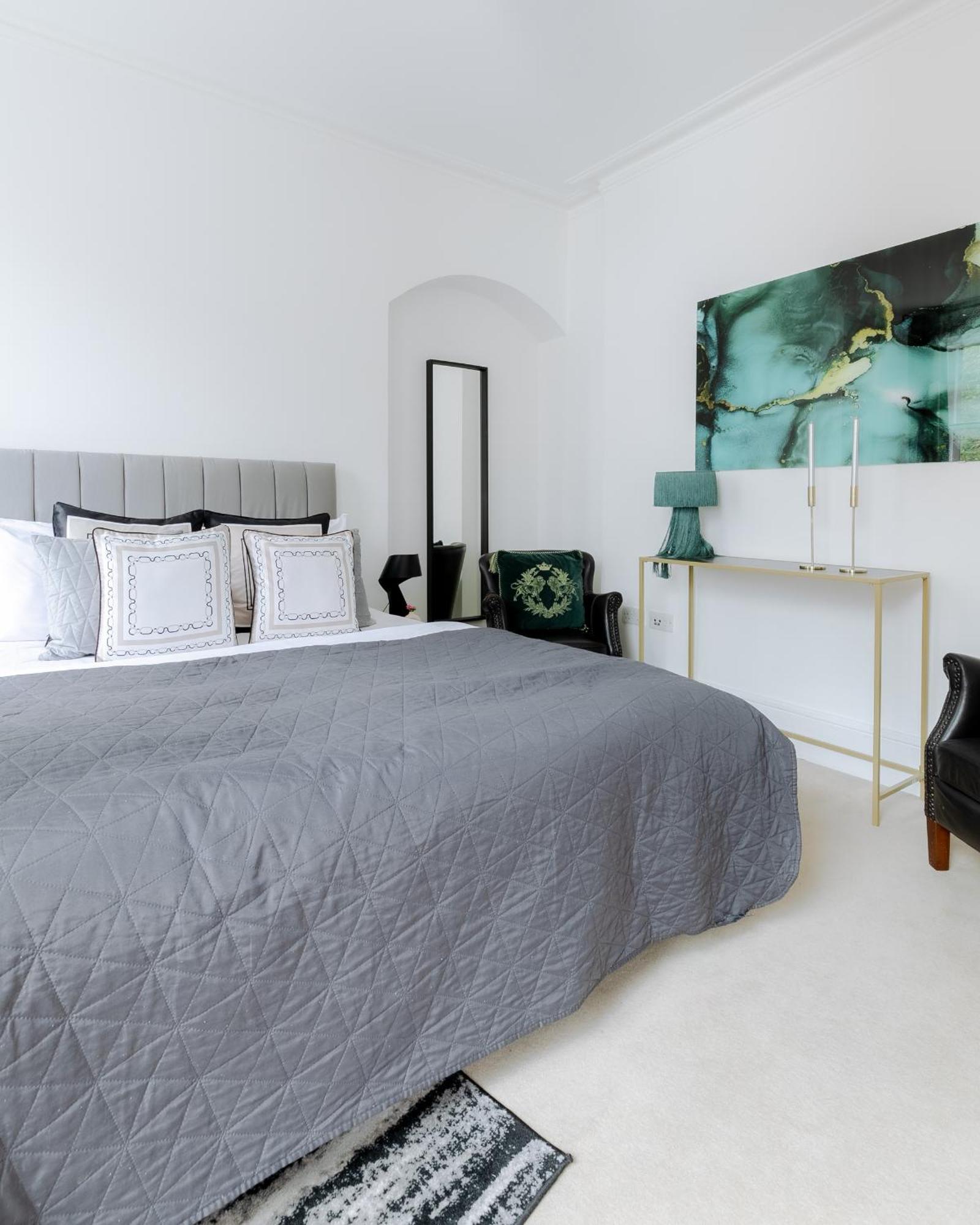 Rare Find Off Oxford St! Soho 5bed Design House For Xxl Groups Lägenhet