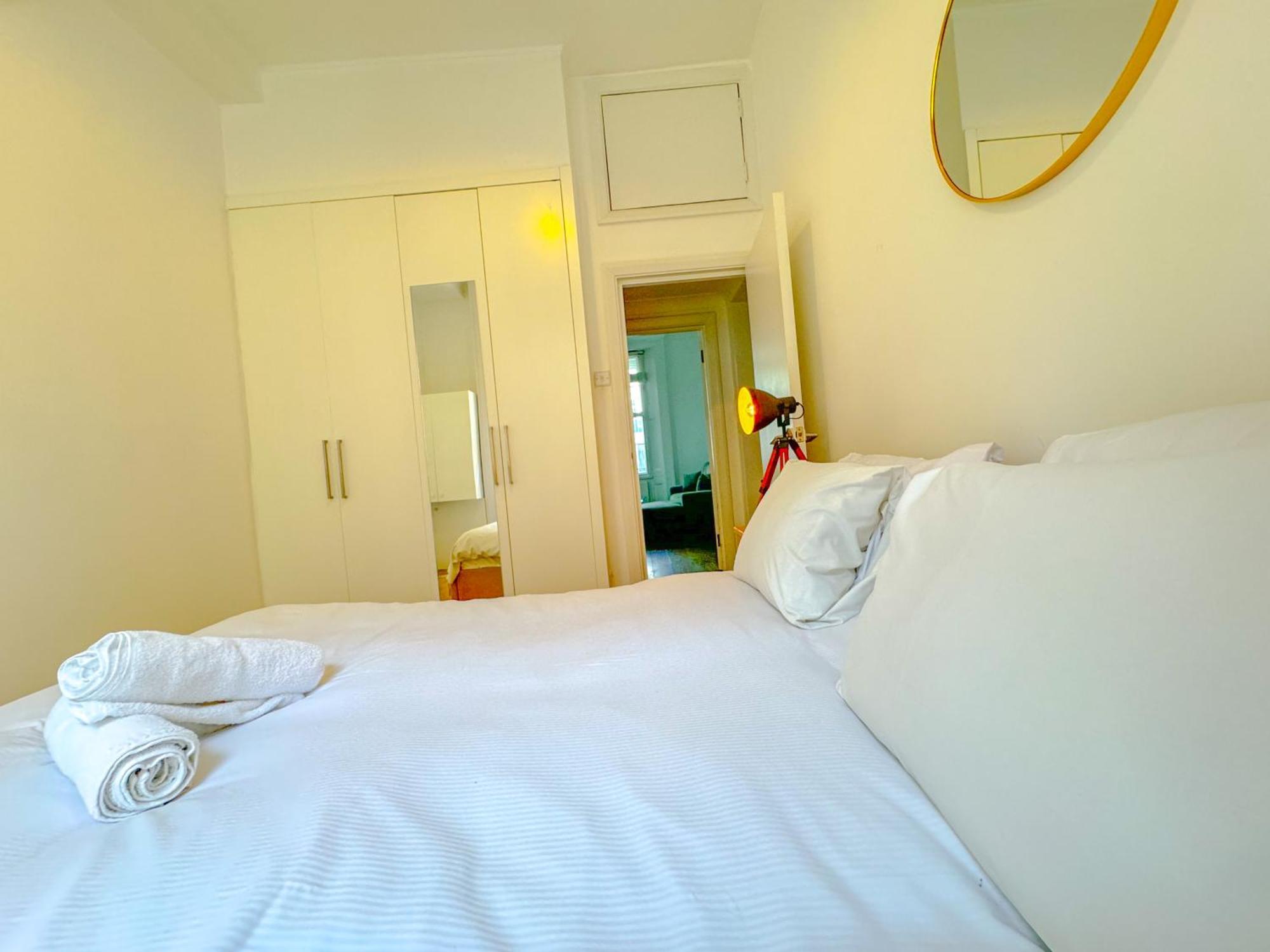 Primestate Hyde Park * London