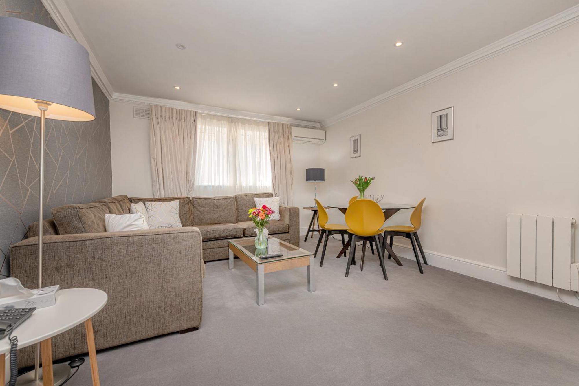 Queensgate Court Aparthotel Londra
