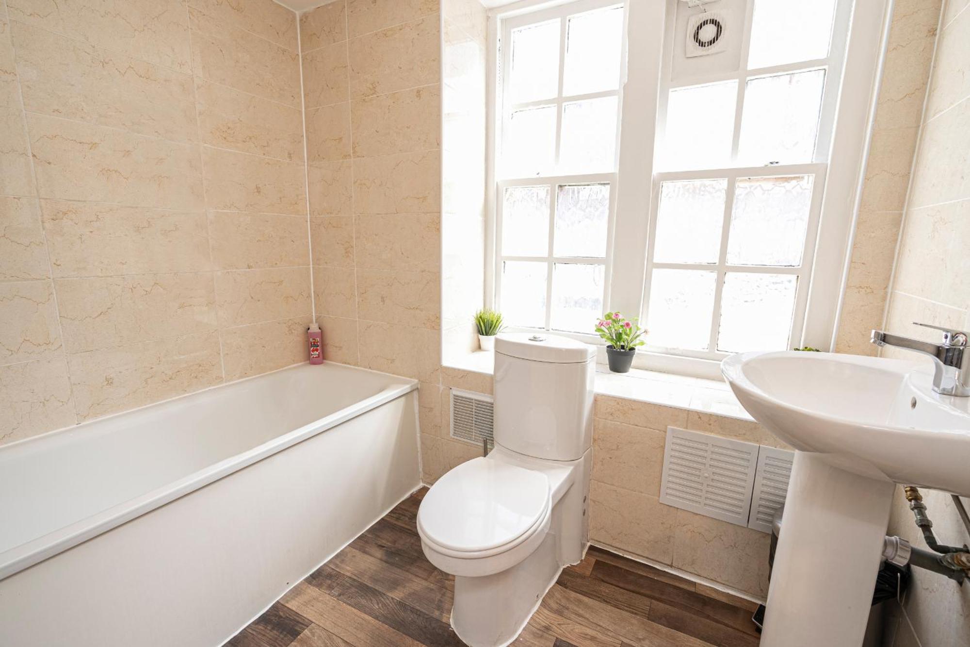 3 Bedrooms Near Hyde Park&oxford St Londen