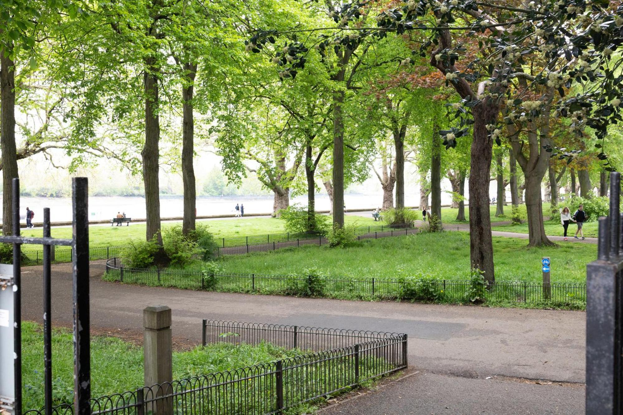 Luxury 3bedroom In Thames-side Living Appartement