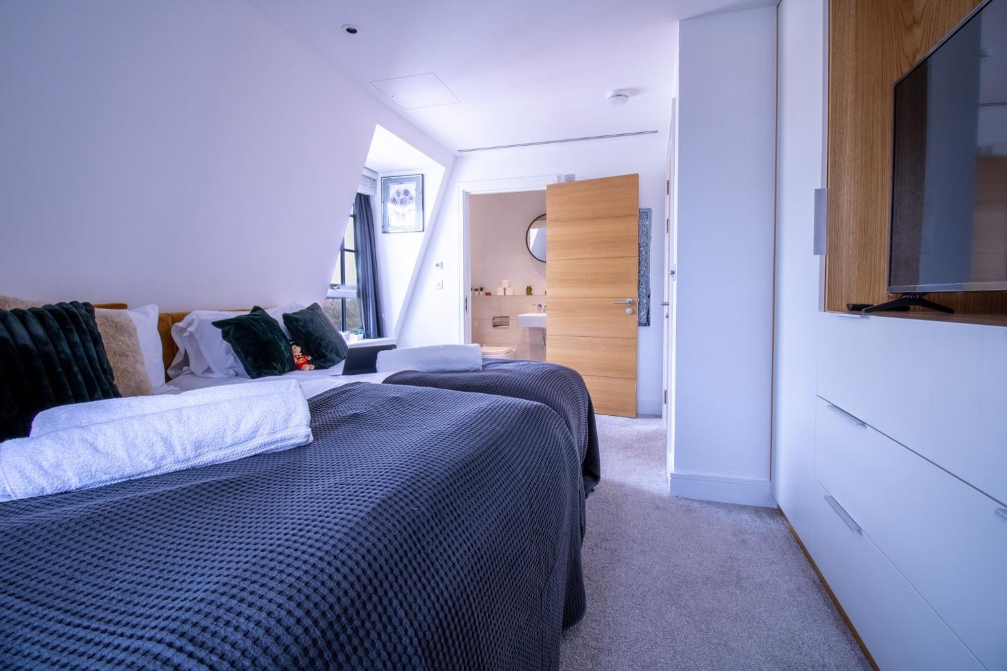 Marble Arch Penthouses With Skyline Views Apartment *