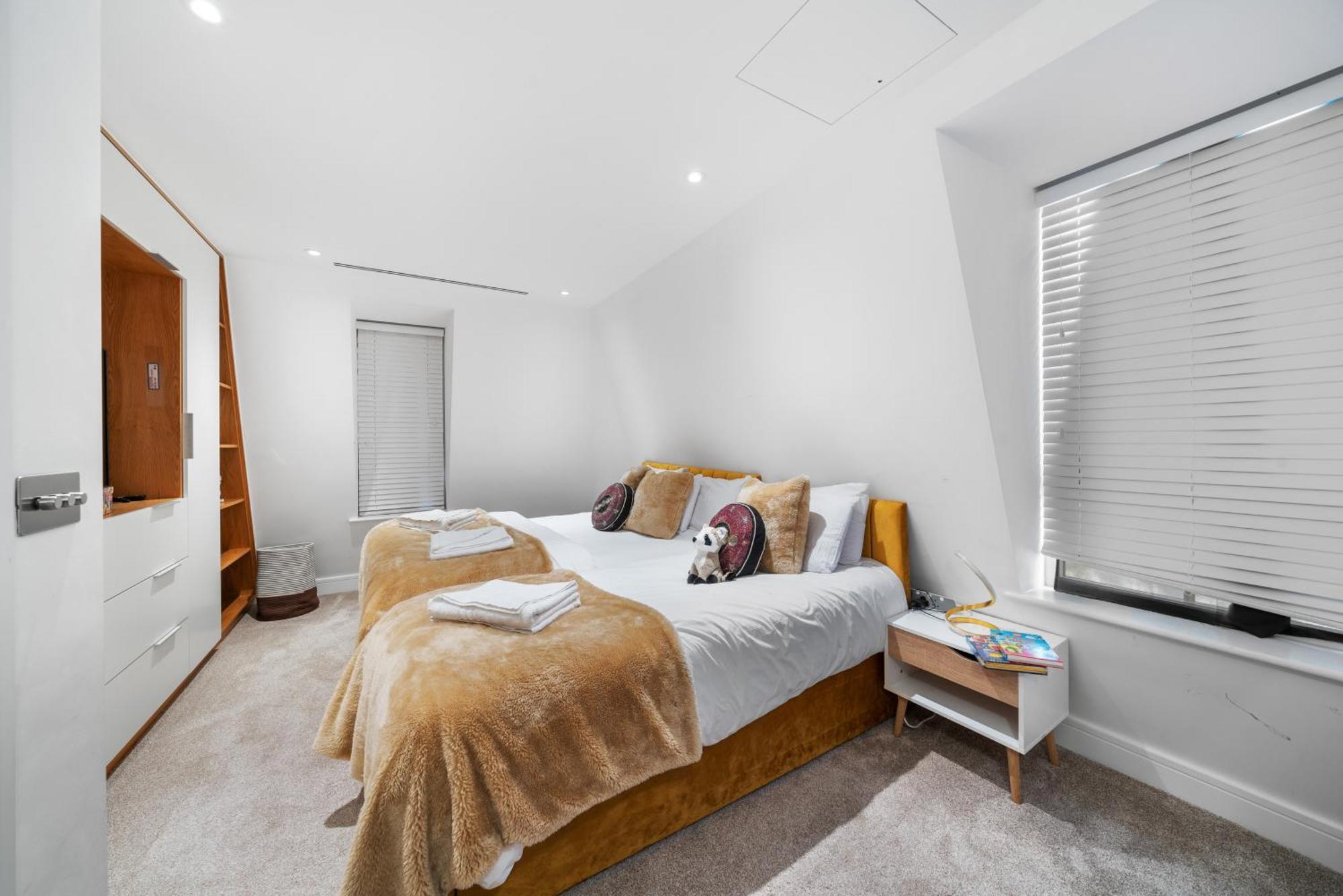 Marble Arch Luxury 3-bedroom Penthouse Haven 73 Apartment