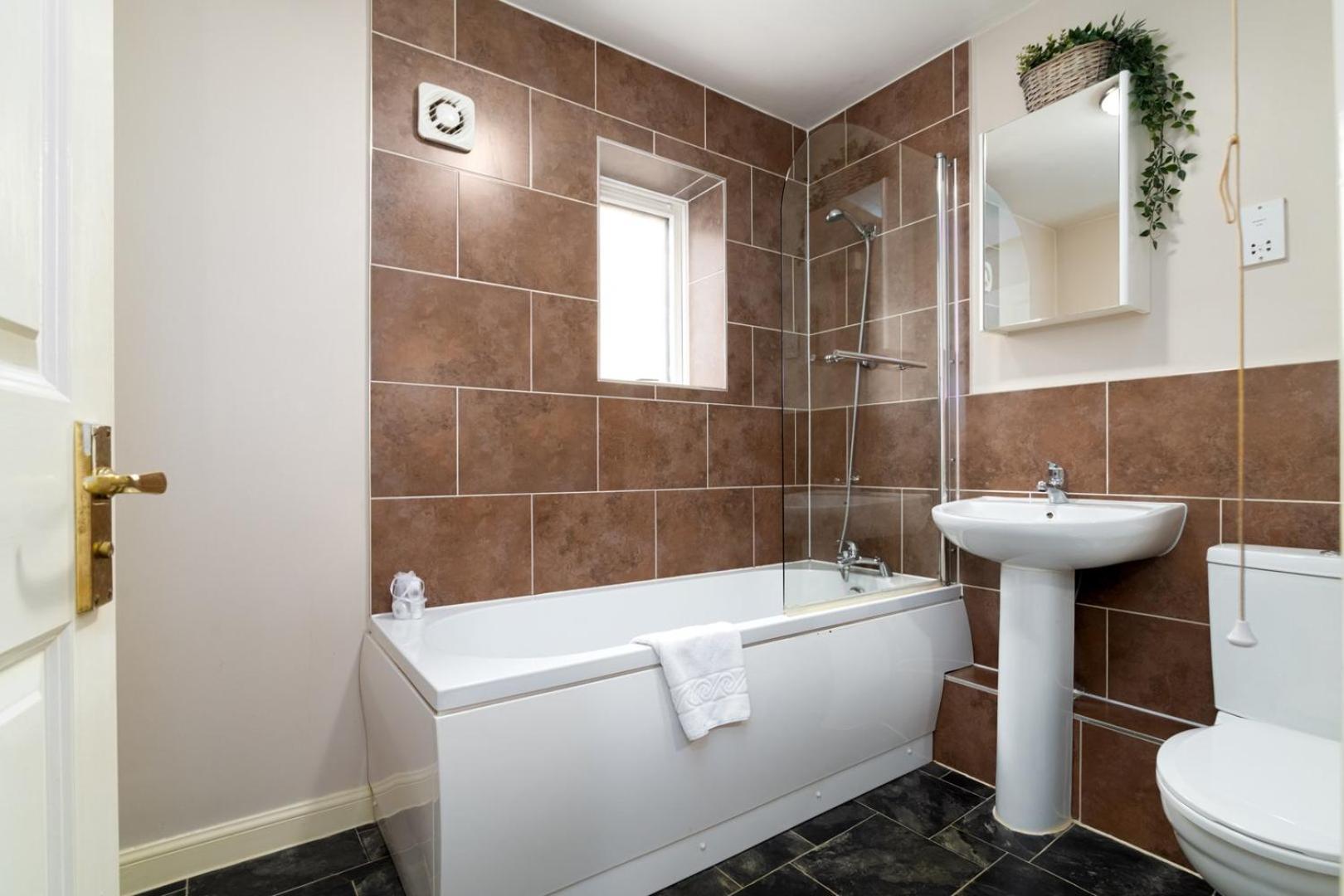 Guestready - Parkside Getaway In Britannia Village