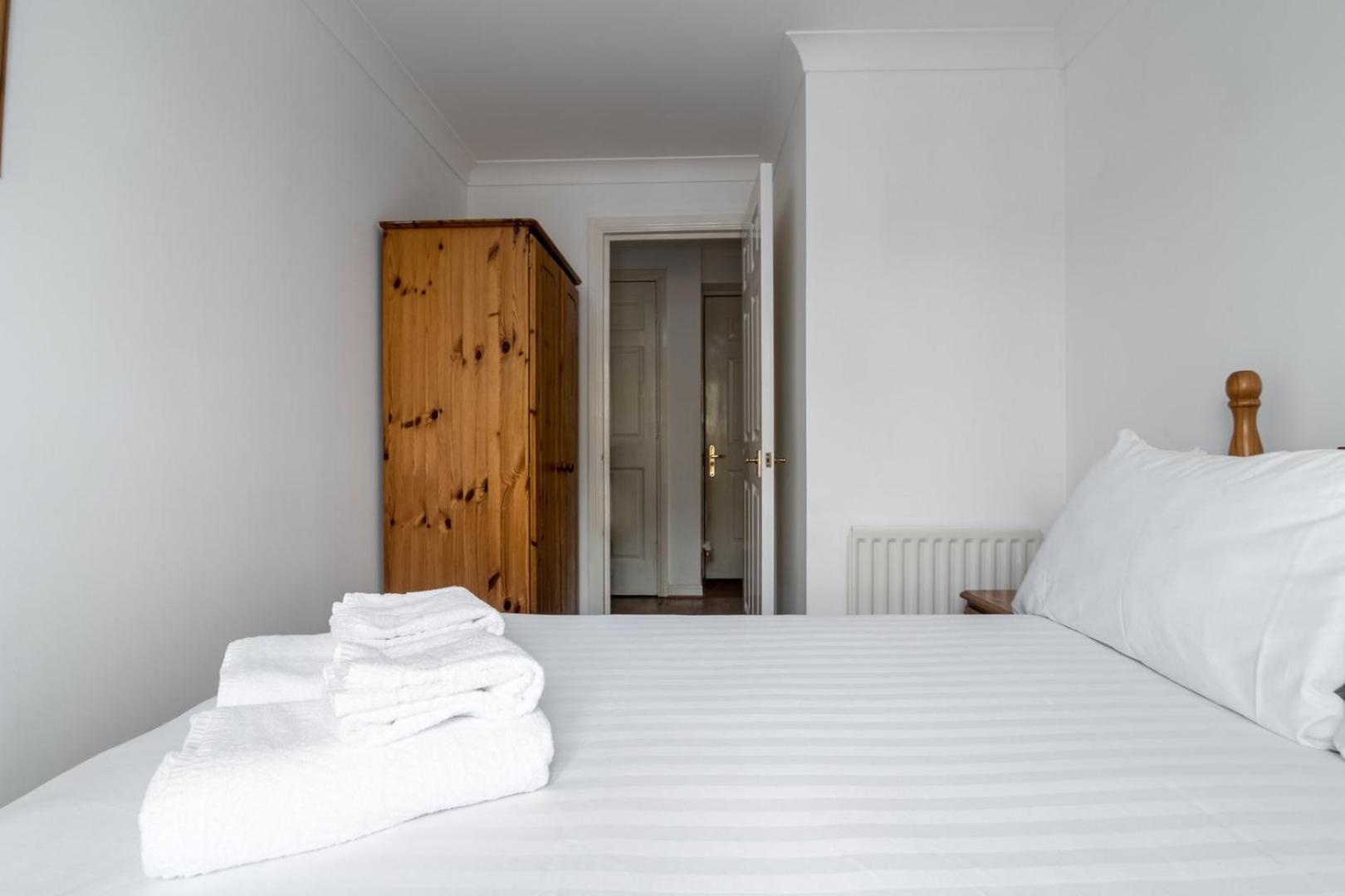 Guestready - Parkside Getaway In Britannia Village *