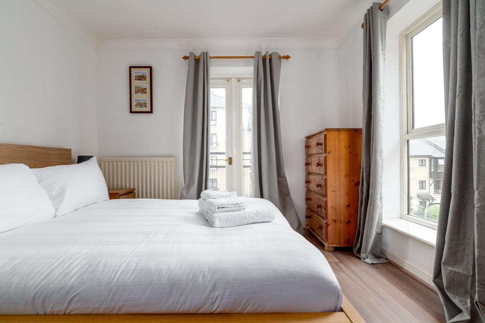 Guestready - Parkside Getaway In Britannia Village Londen