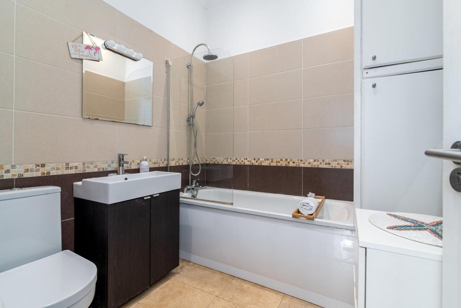 Lägenhet Guestready - Charming Retreat In West