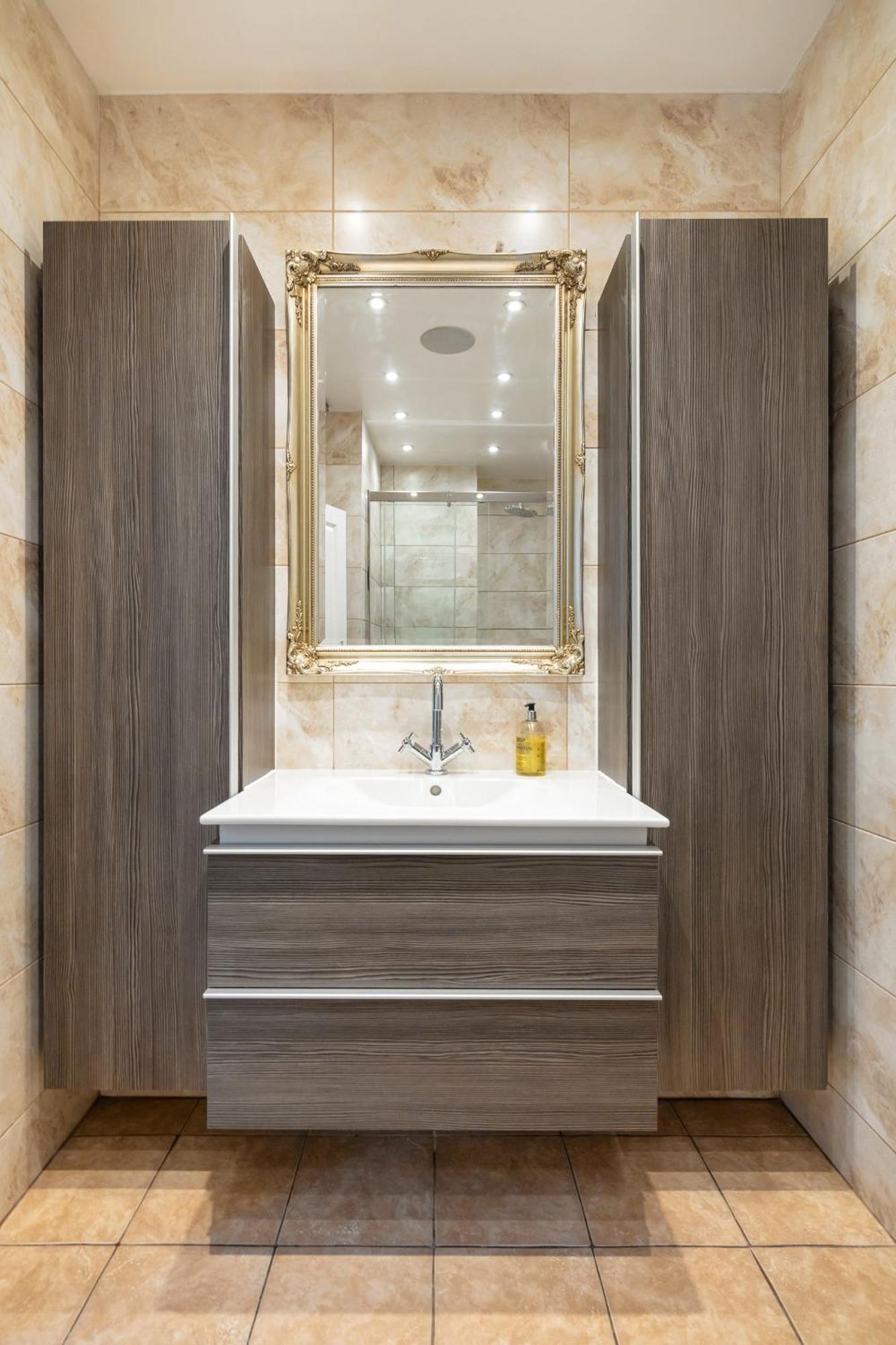 Lejlighed Stylish Hampstead Flat With Character And Charm