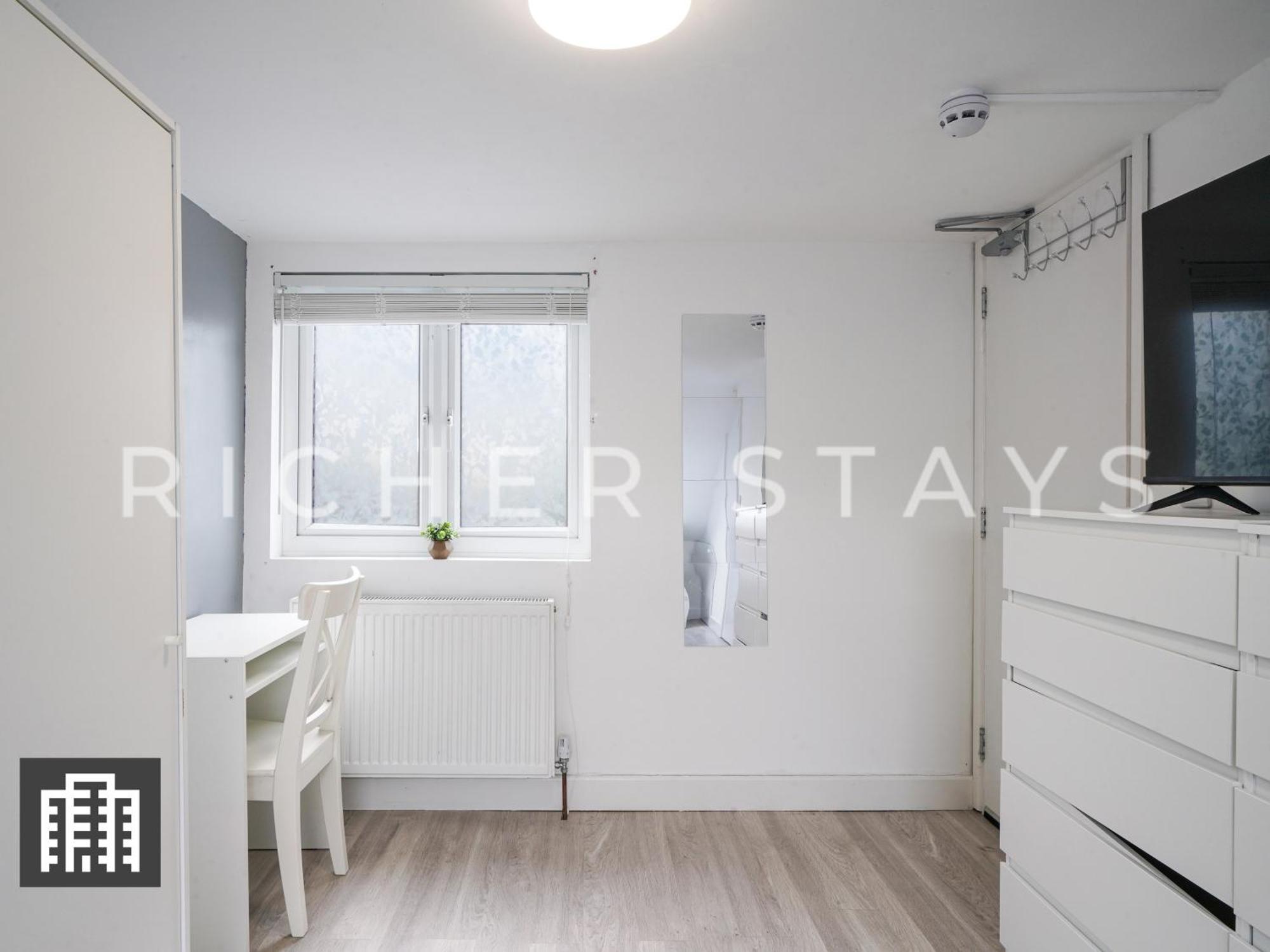 Large For Contractors & Families - Garden & Amenities Casa vacanze Londra